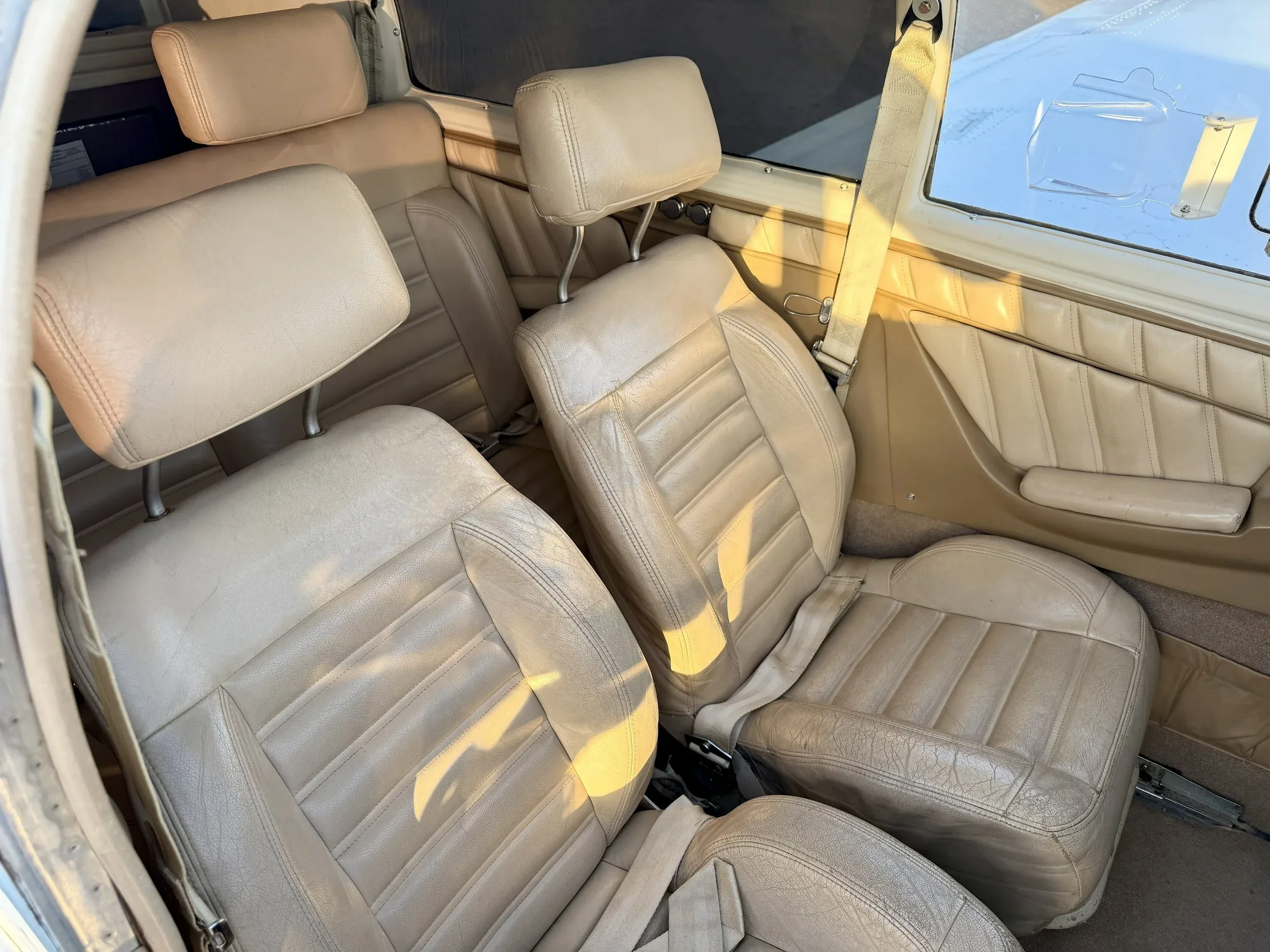 Cabin interior of a 1981 Zane Co Aero M20K 231 N33XL — Zane Co Aero.