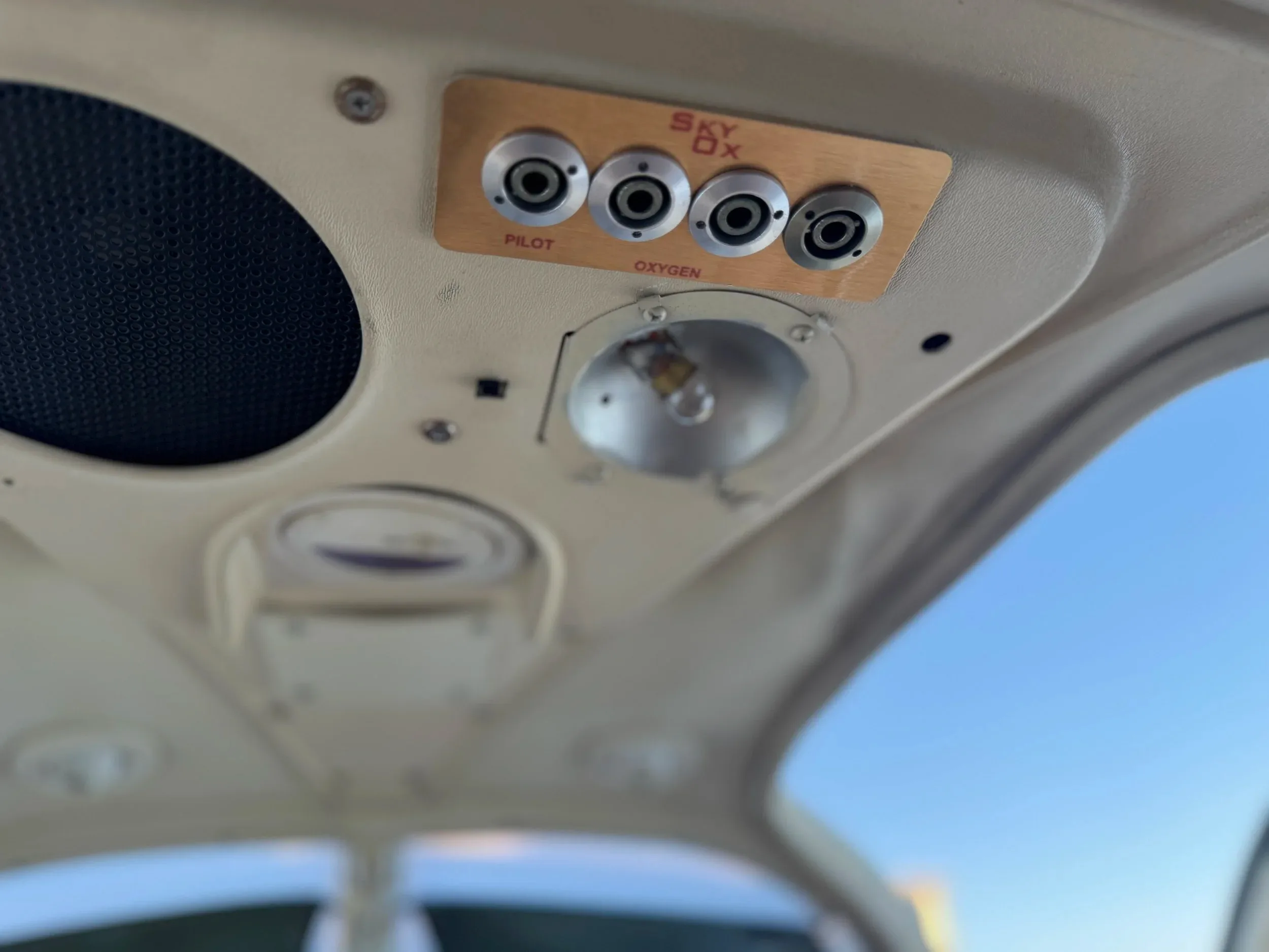 Avionics suite of a Zane Co Aero.