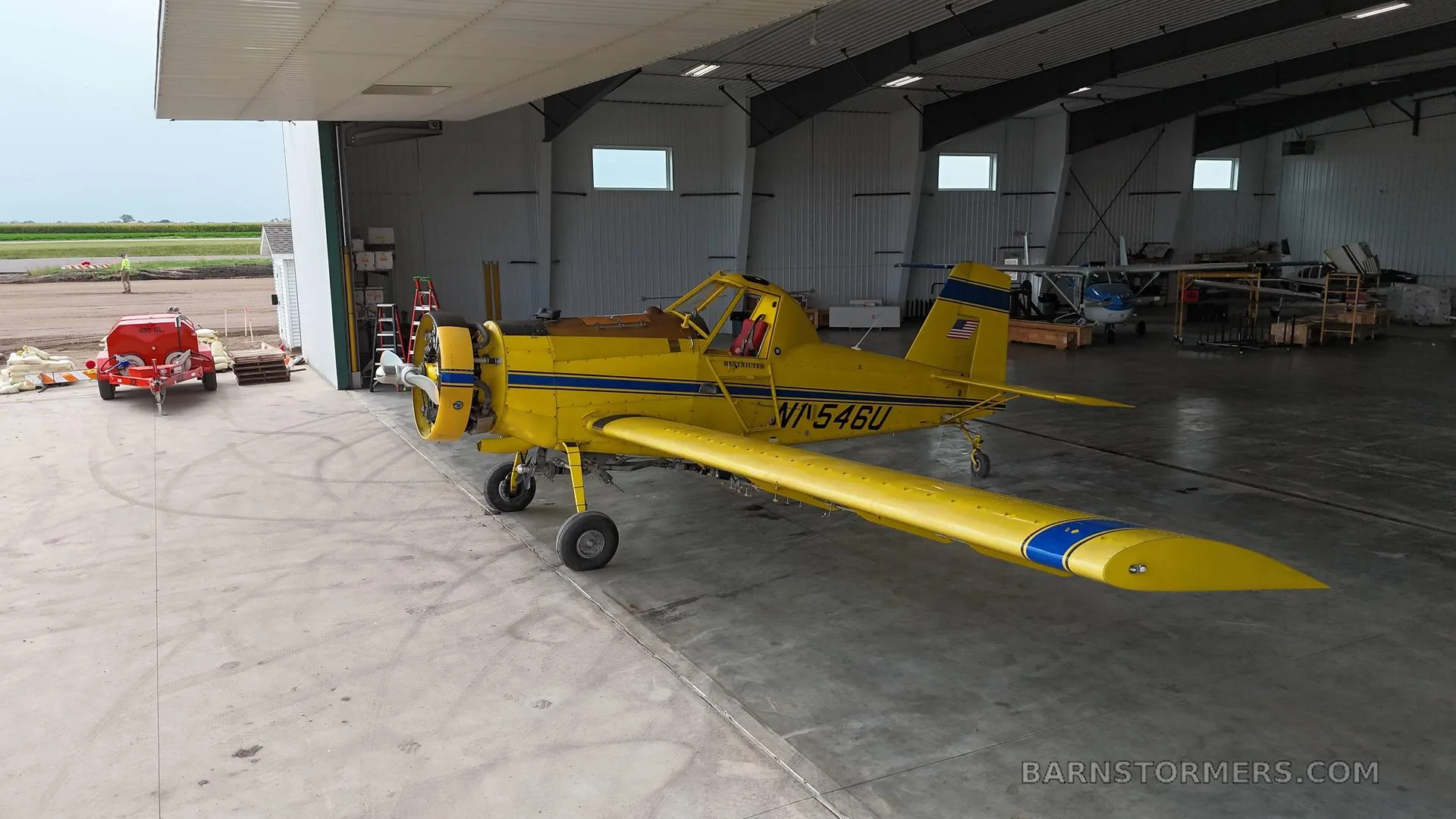 Exterior view of a Air Tractor.