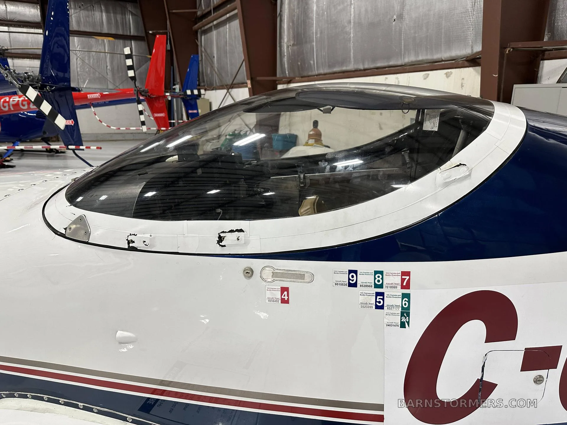 Avionics suite of a 2009 Quest VENTURE.