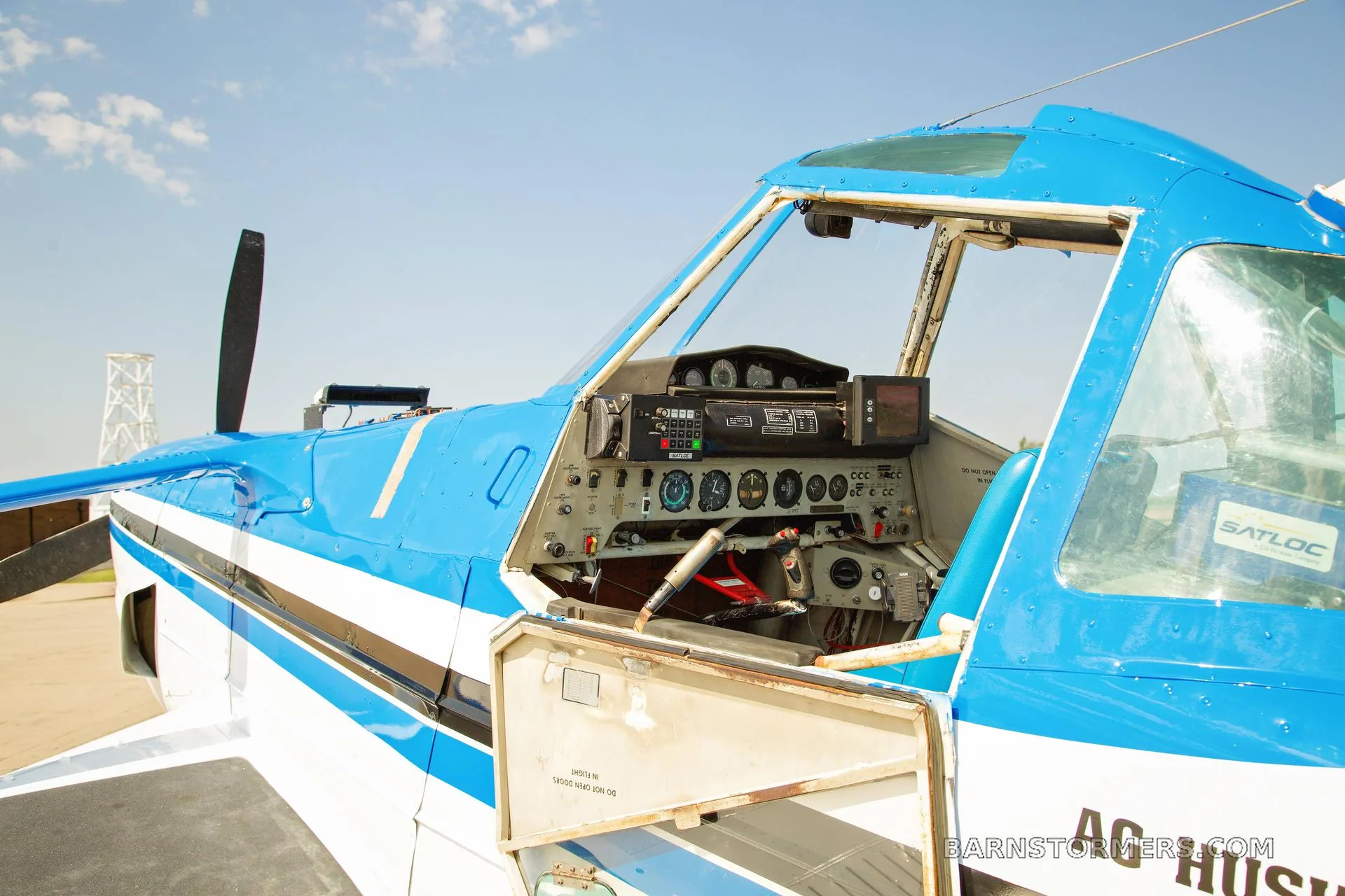 Avionics suite of a 1979 Ag HUSKY FOR SALE.