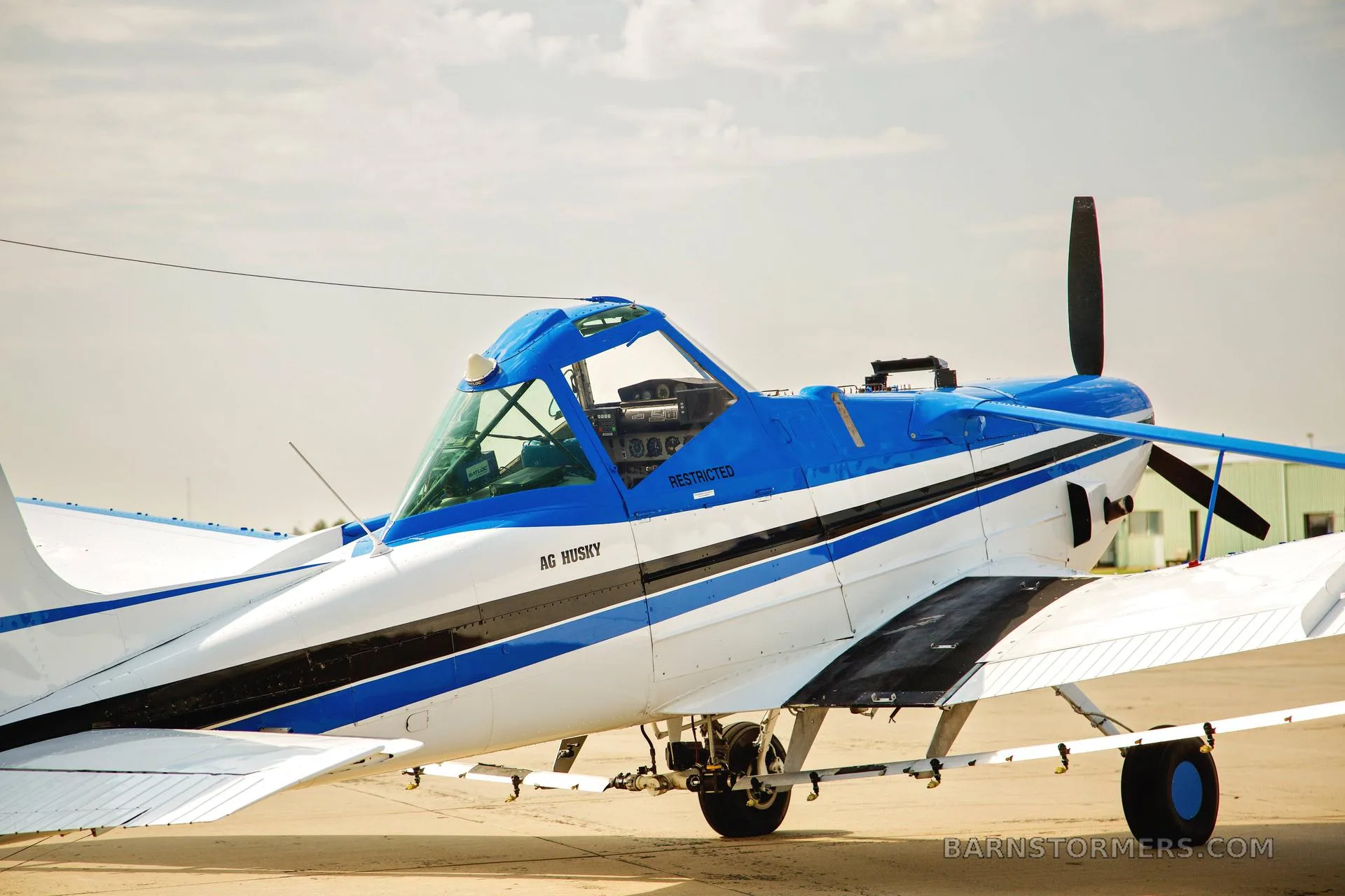 Exterior view of a 1979 Ag HUSKY FOR SALE.