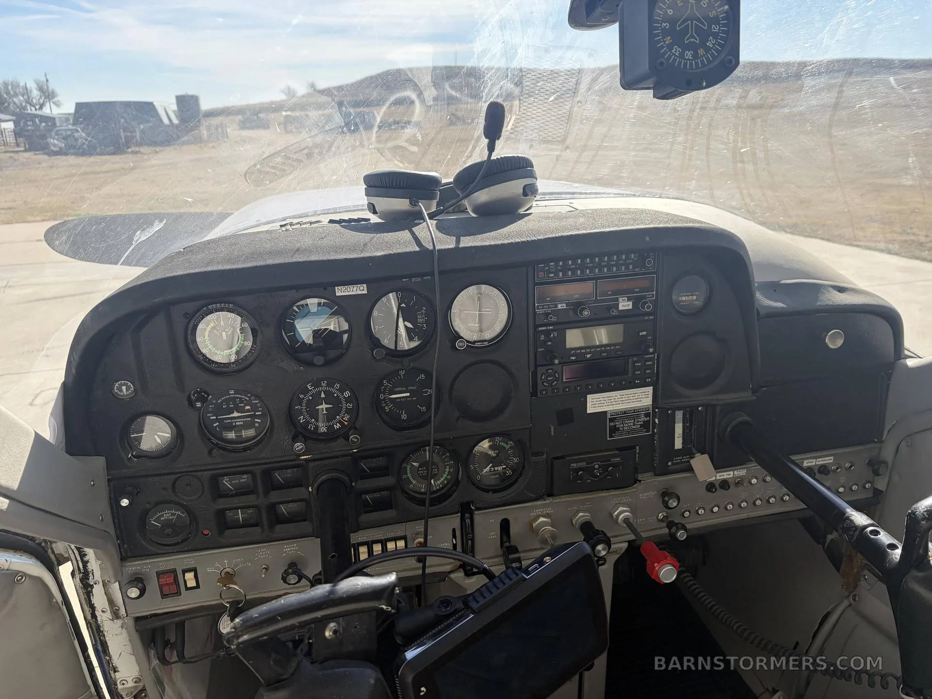 Cockpit and instrument panel of a 1973 Cessna 177RG.
