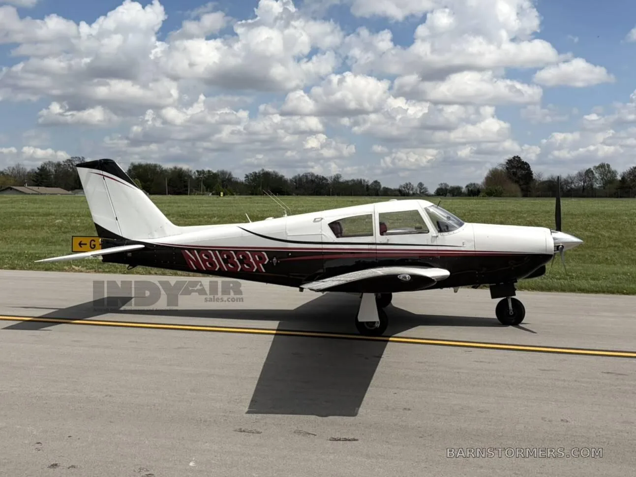 Exterior view of a Piper.