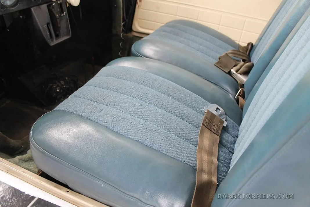 Cabin interior of a 1966 Cessna 150G.