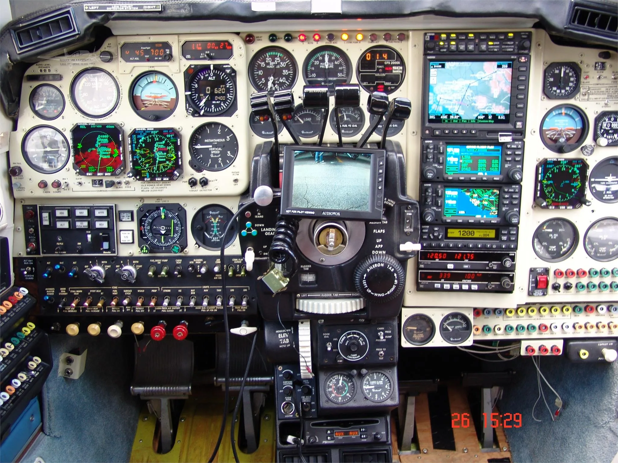 Cockpit and instrument panel of a 1978 BEECHCRAFT 58P BARON.