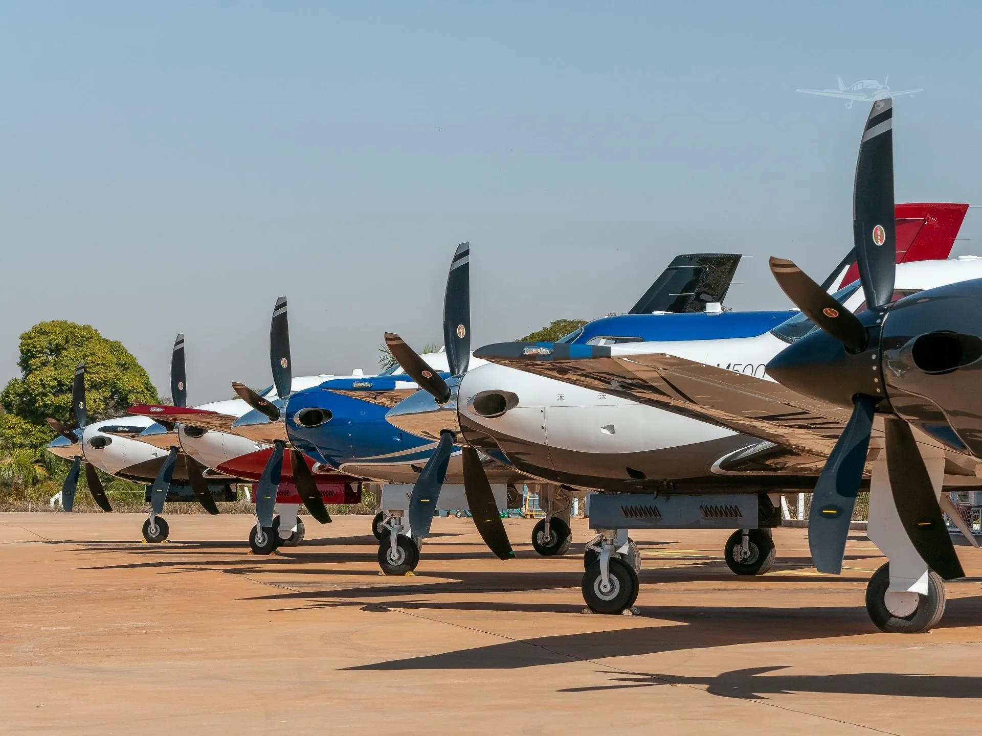 Exterior view of a 2026 PIPER M500.