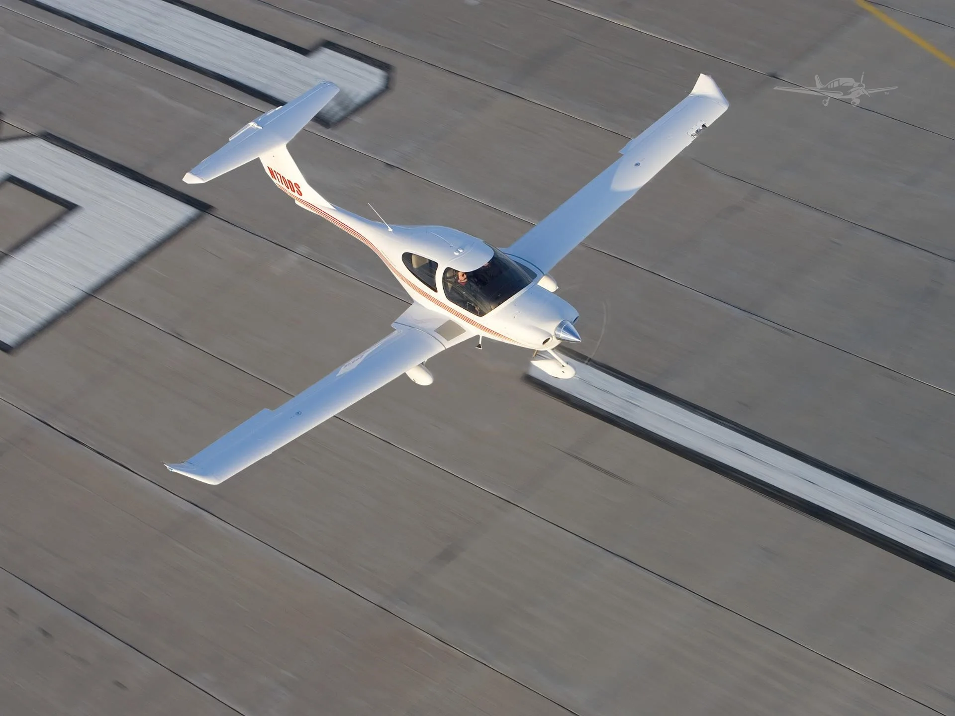 2026 Diamond DA40 XLT
