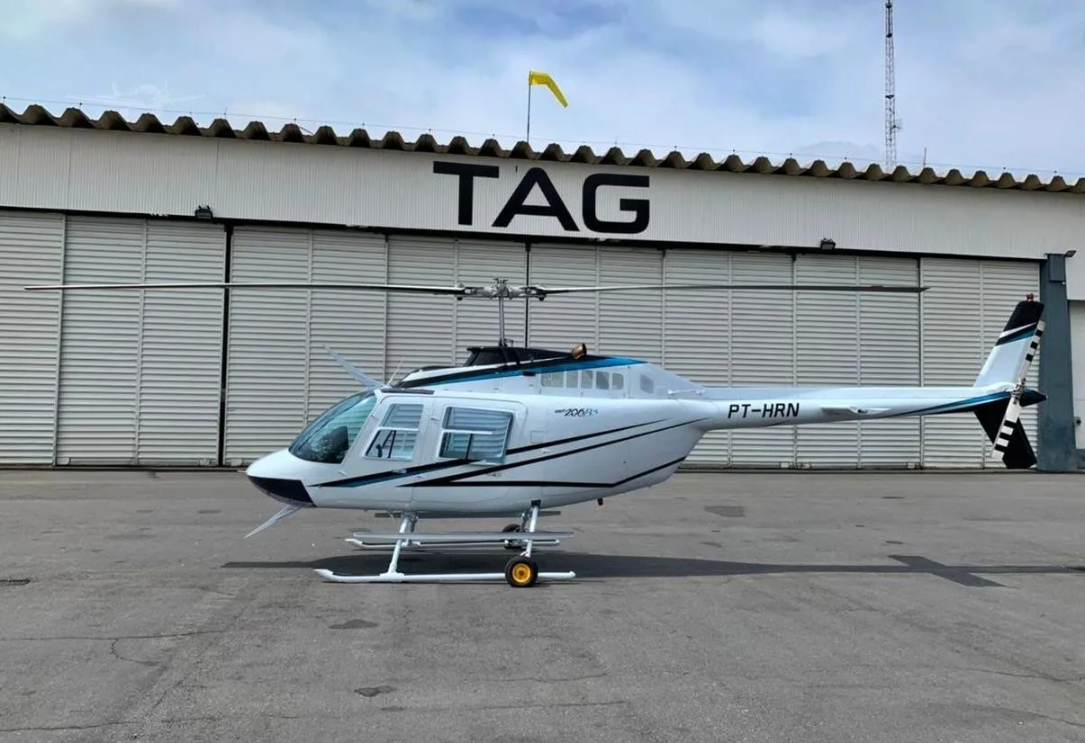 Exterior view of a 1992 BELL 206B III.