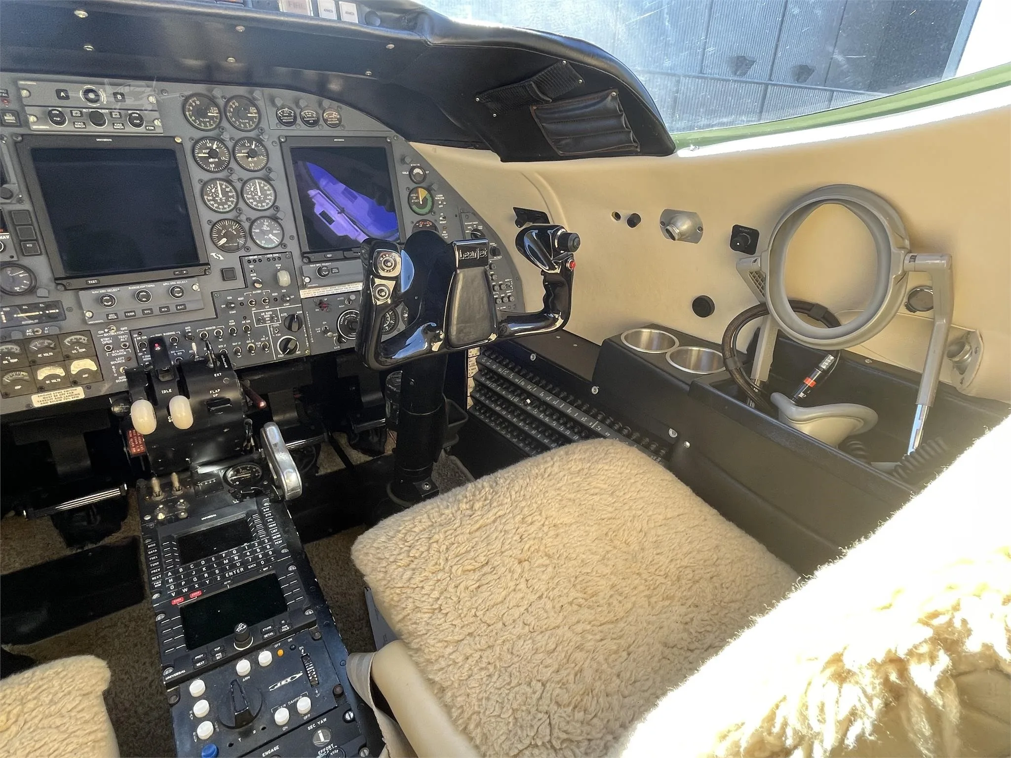 1977 Learjet 25D