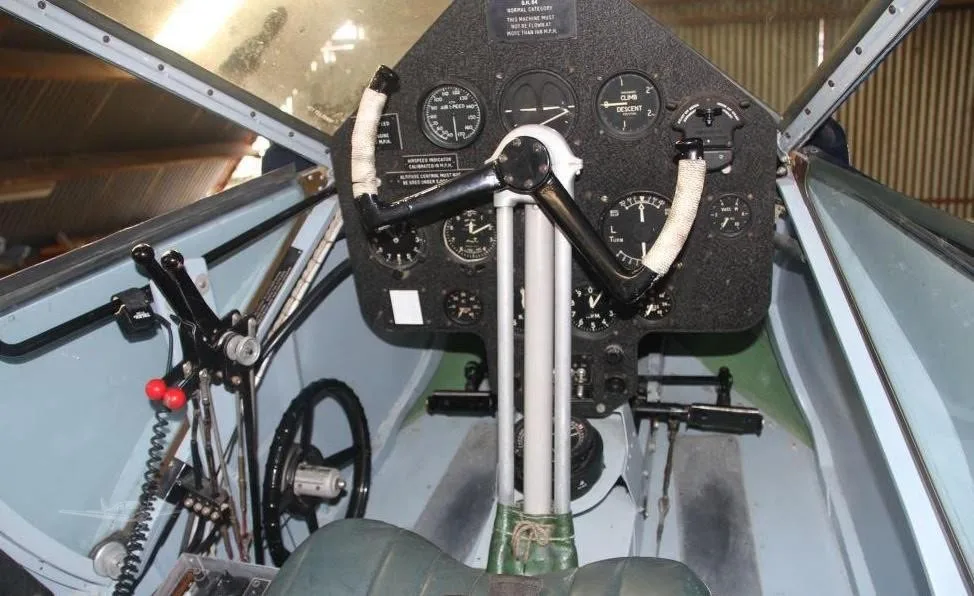 Dehavilland DH-84