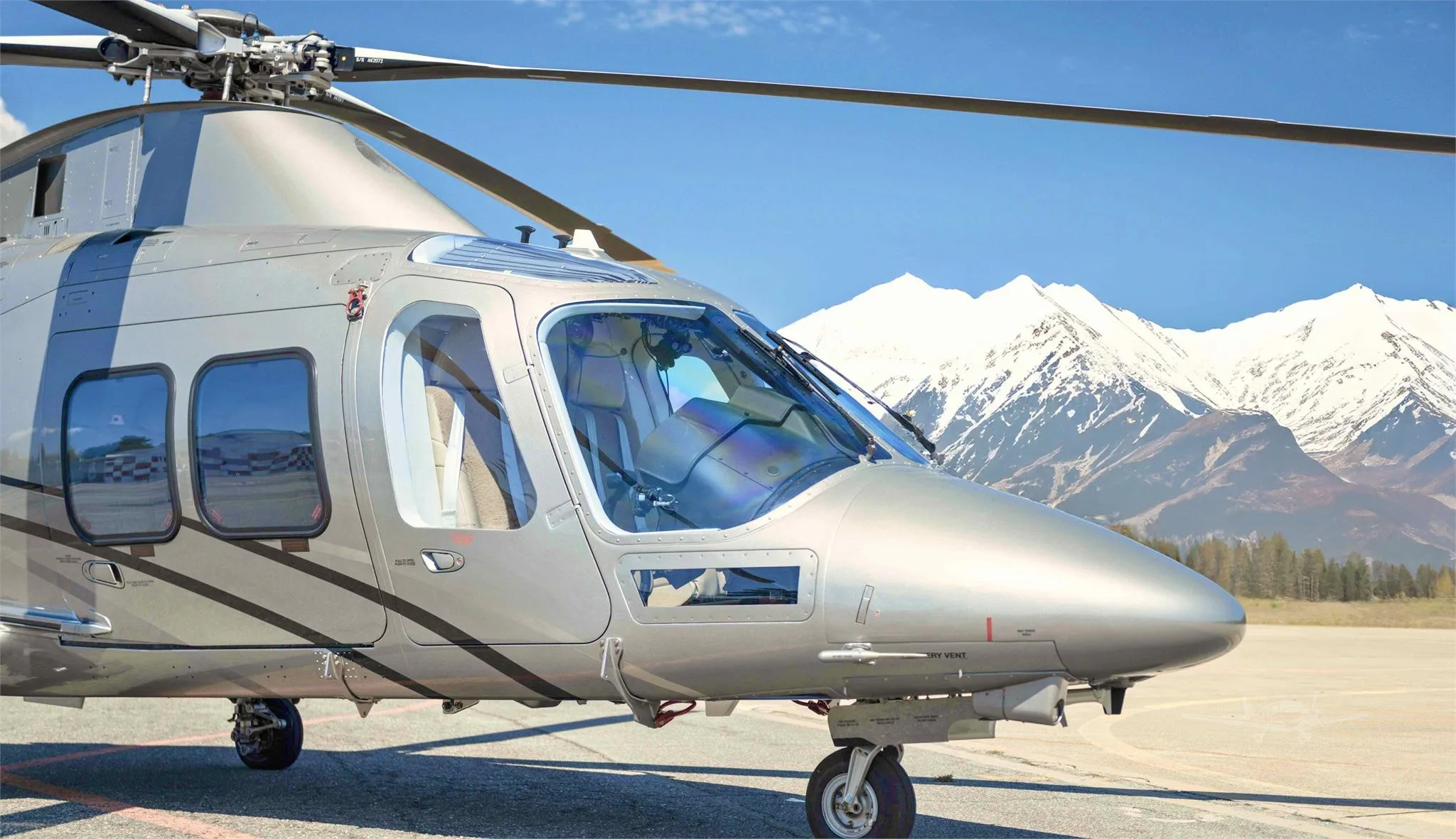2020 Leonardo AW109SP Grandnew