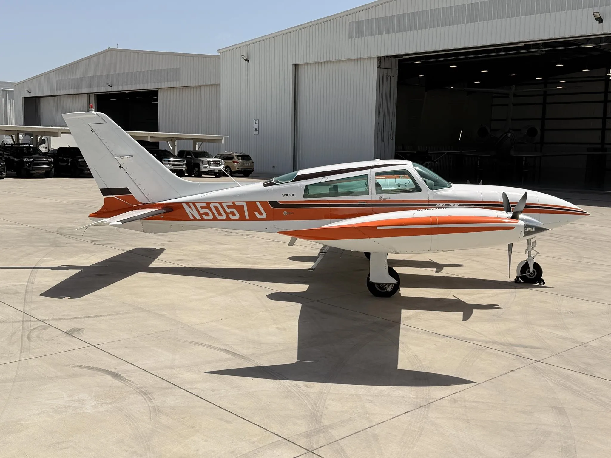 1975 CESSNA T310R