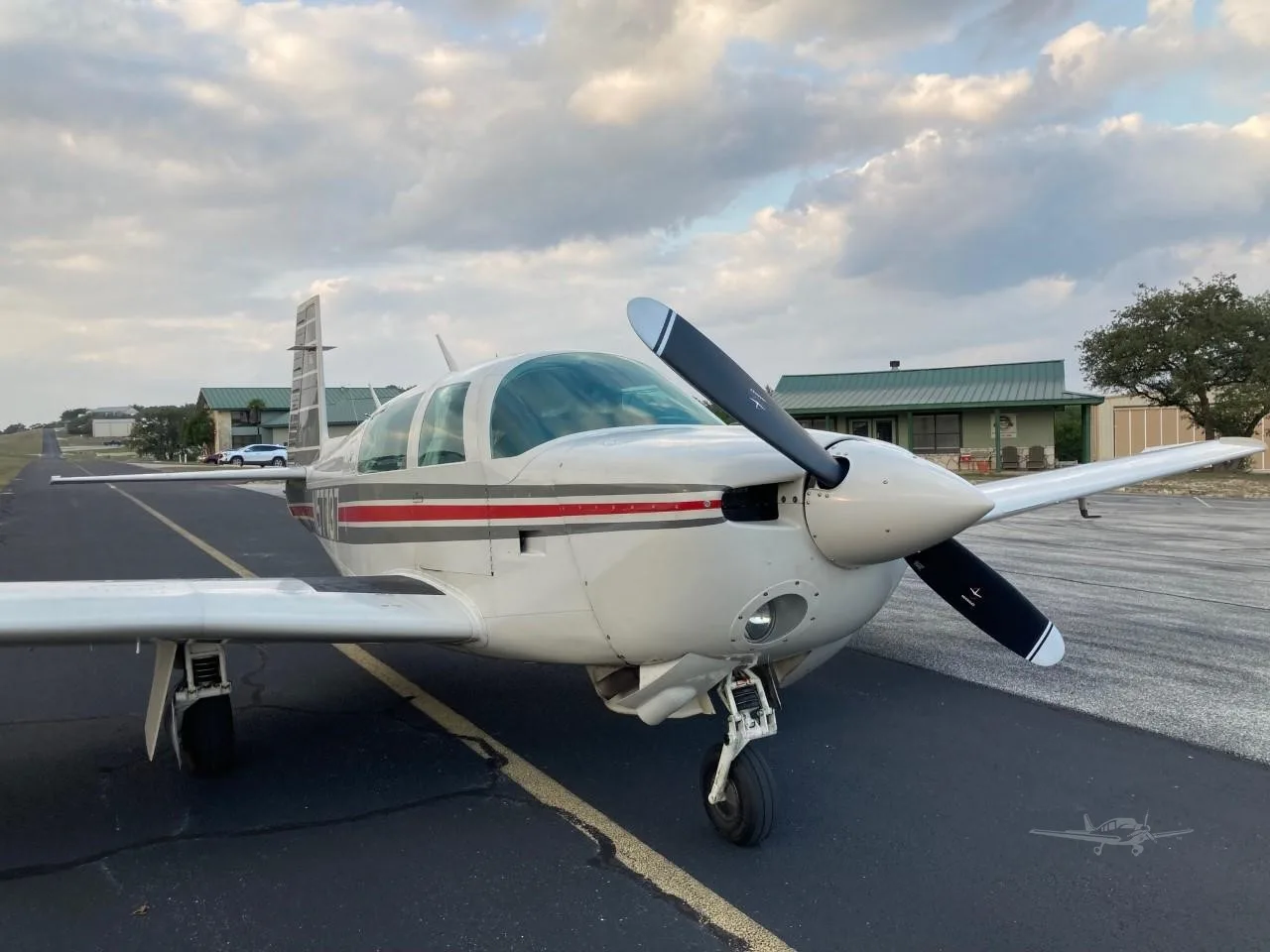 1985 Mooney M20J SE