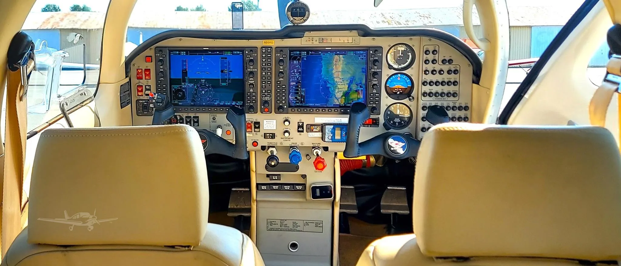 Cockpit and instrument panel of a 2016 MOONEY ACCLAIM TYPE S.