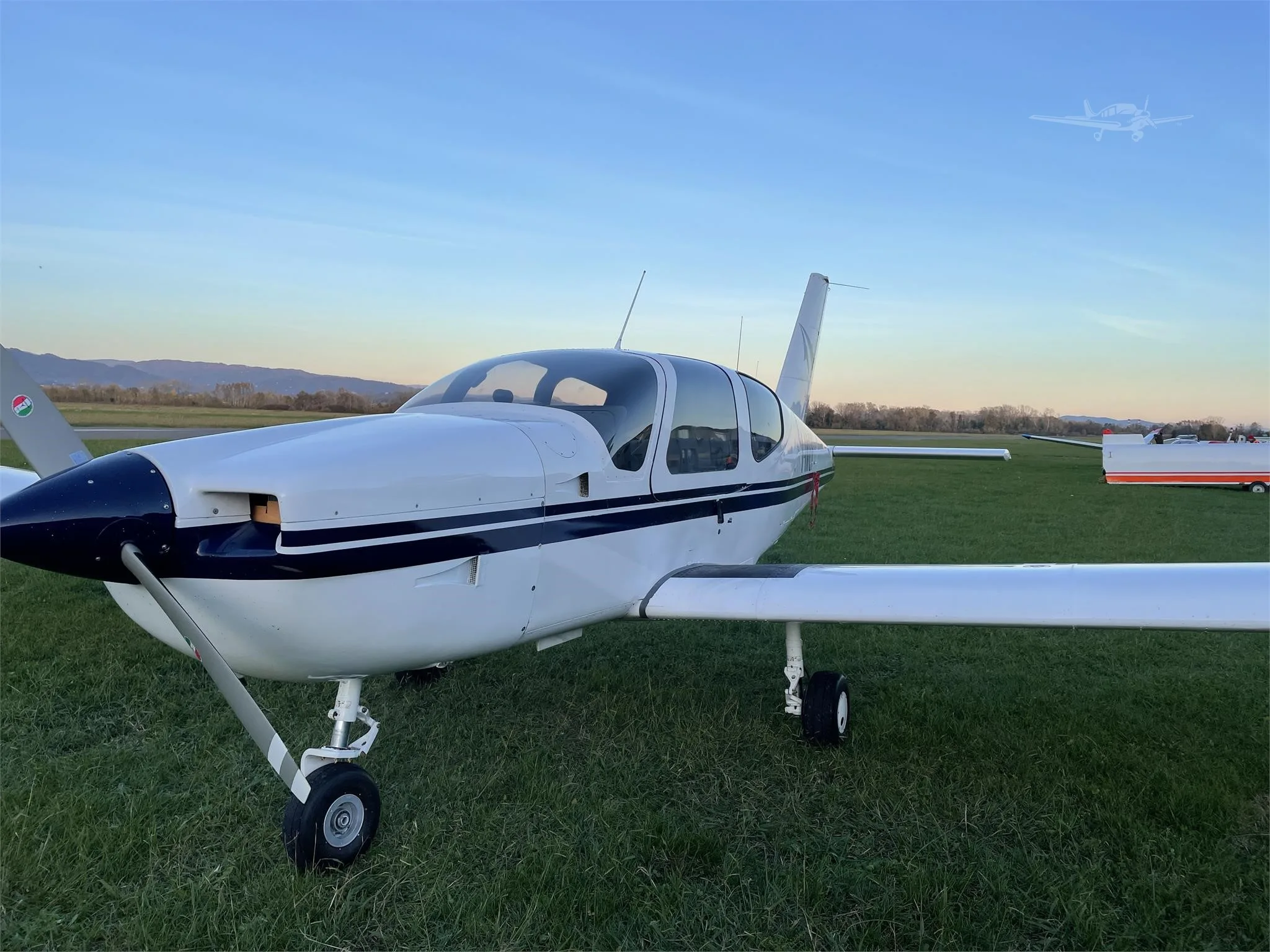 Exterior view of a 1992 SOCATA TB-9 TAMPICO, I-IAEF.