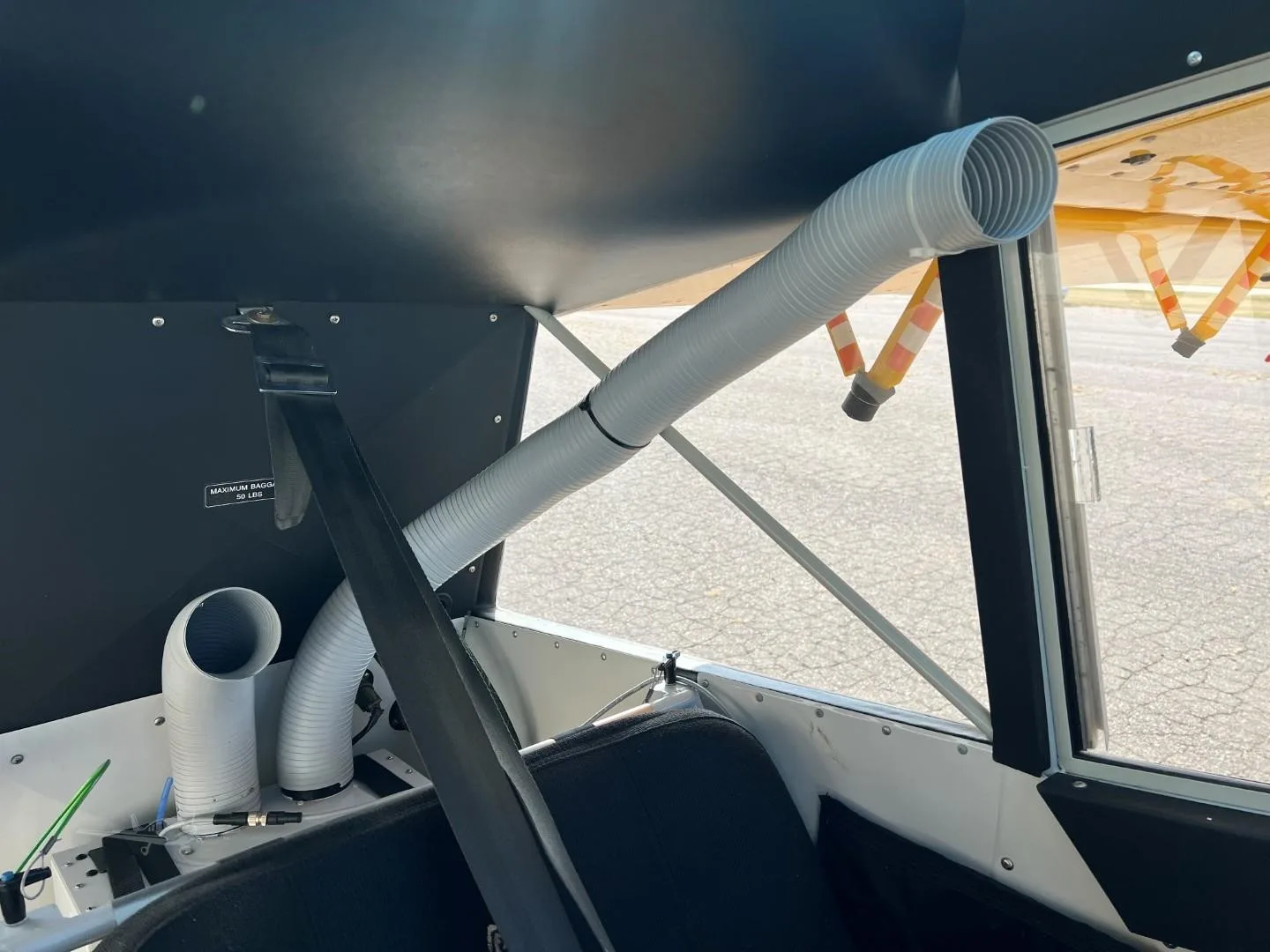 Cockpit and instrument panel of a 2013 AVIAT HUSKY A-1C-180.