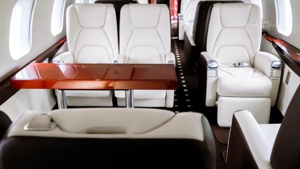 Cabin interior of a BOMBARDIER GLOBAL EXPRESS.