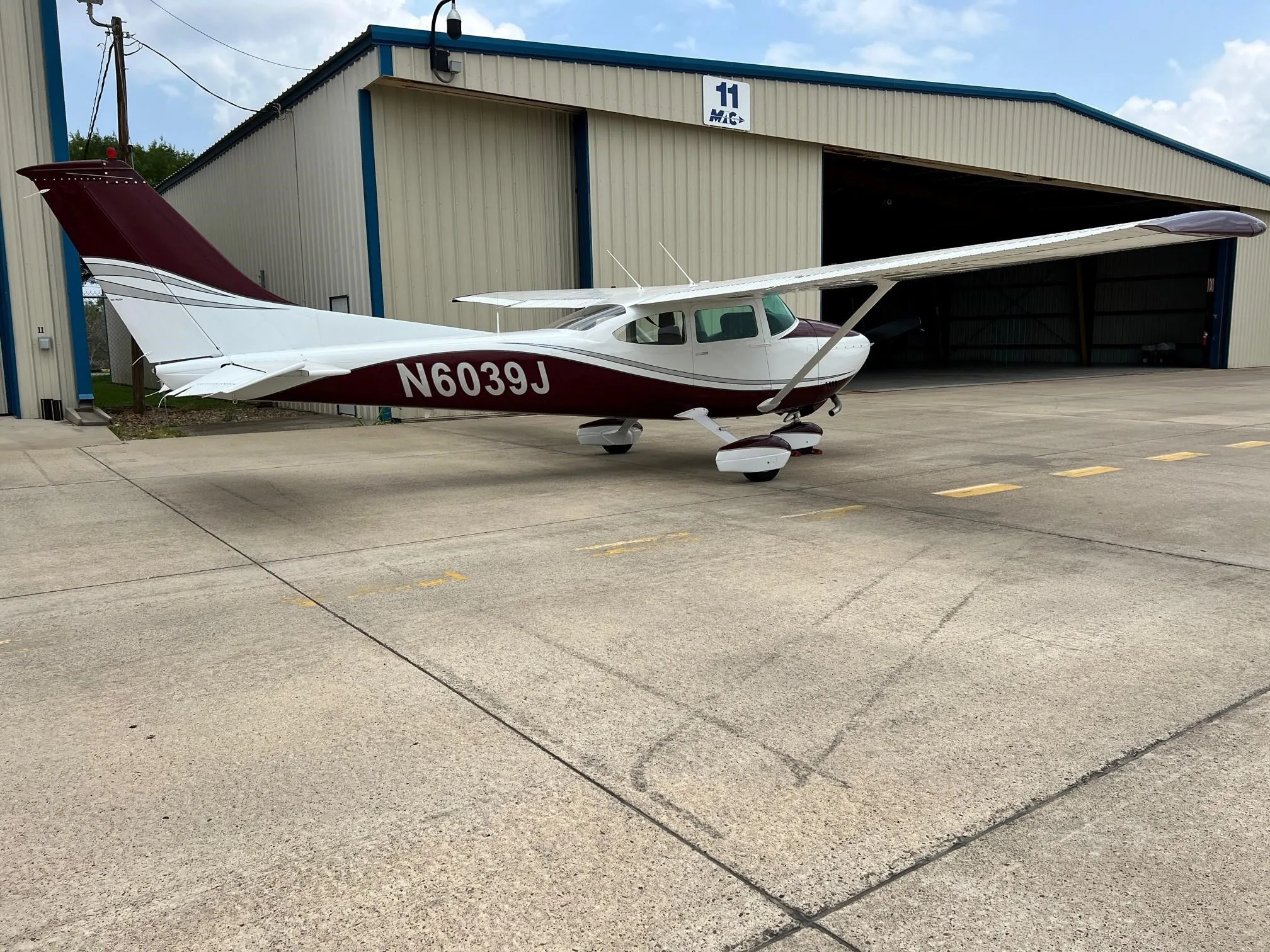 1975 Cessna 182P Skylane