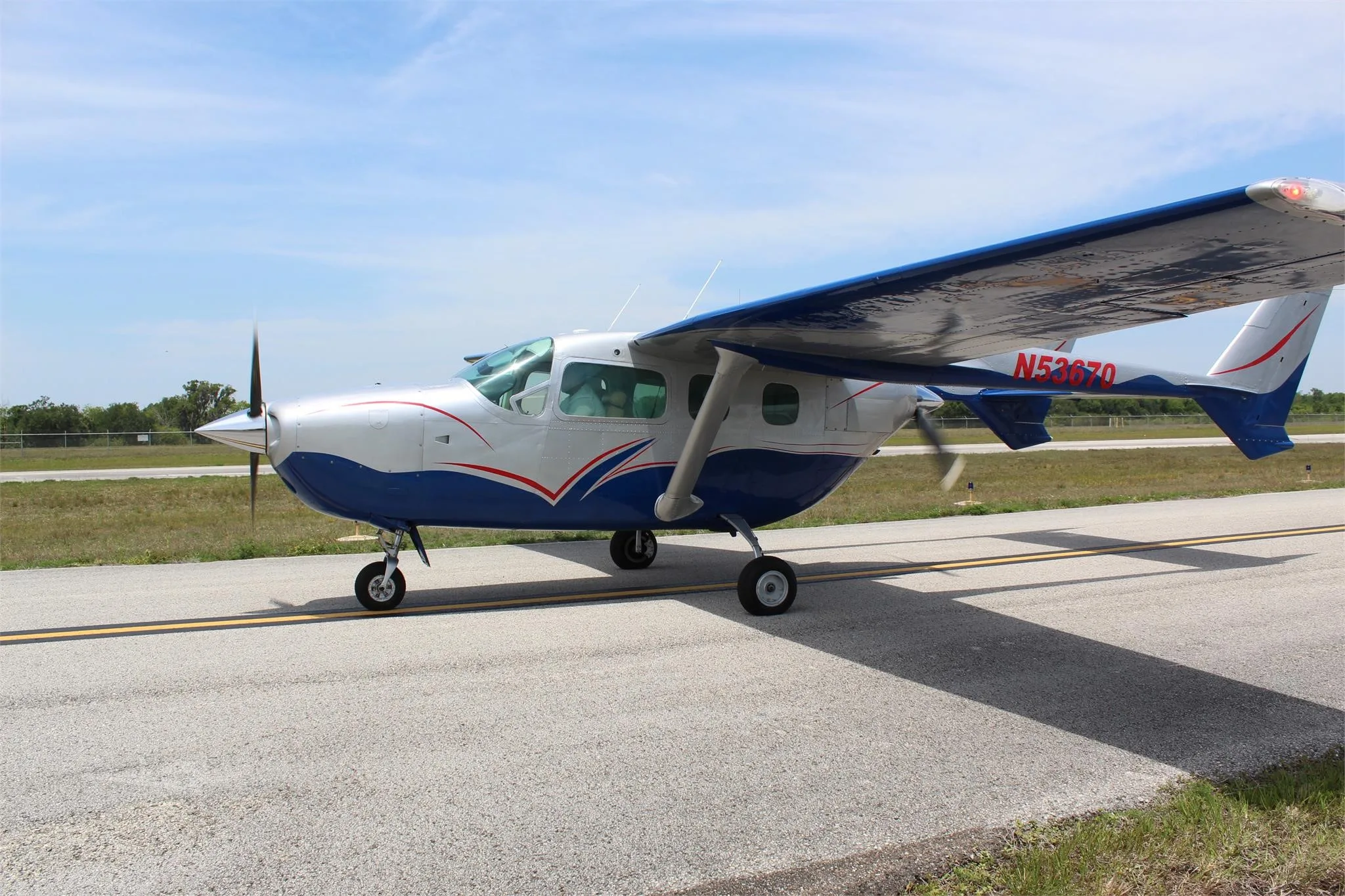 Exterior view of a 1976 CESSNA 337G, N53670.