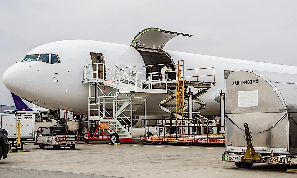 1996 BOEING 767-300F