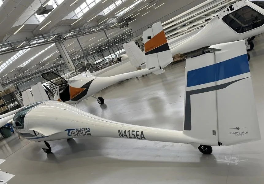 Exterior view of a 2025 PIPISTREL TAURUS ELECTRO G2, N415EA.