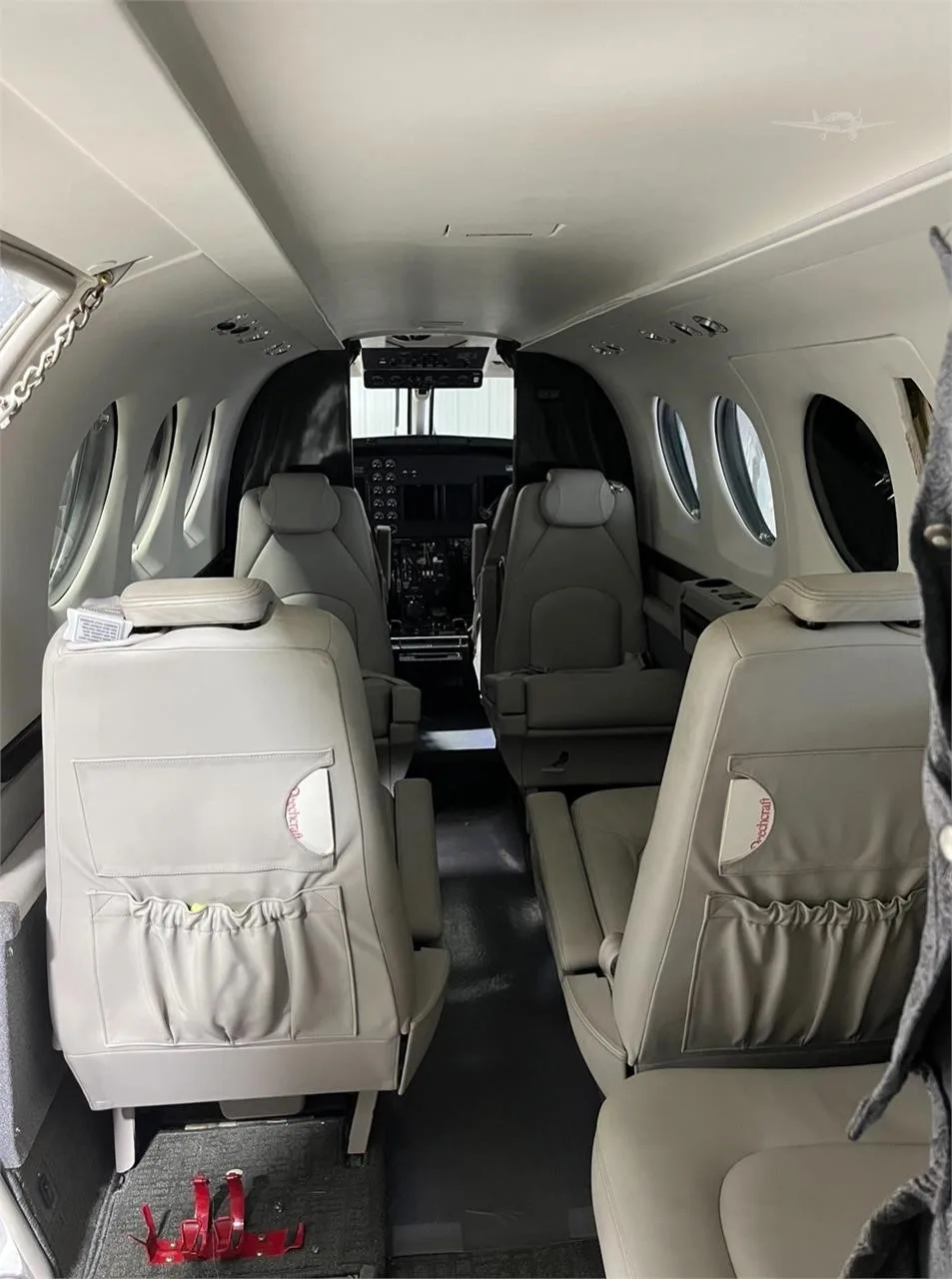 Cabin interior of a 1990 BEECHCRAFT KING AIR C90A.