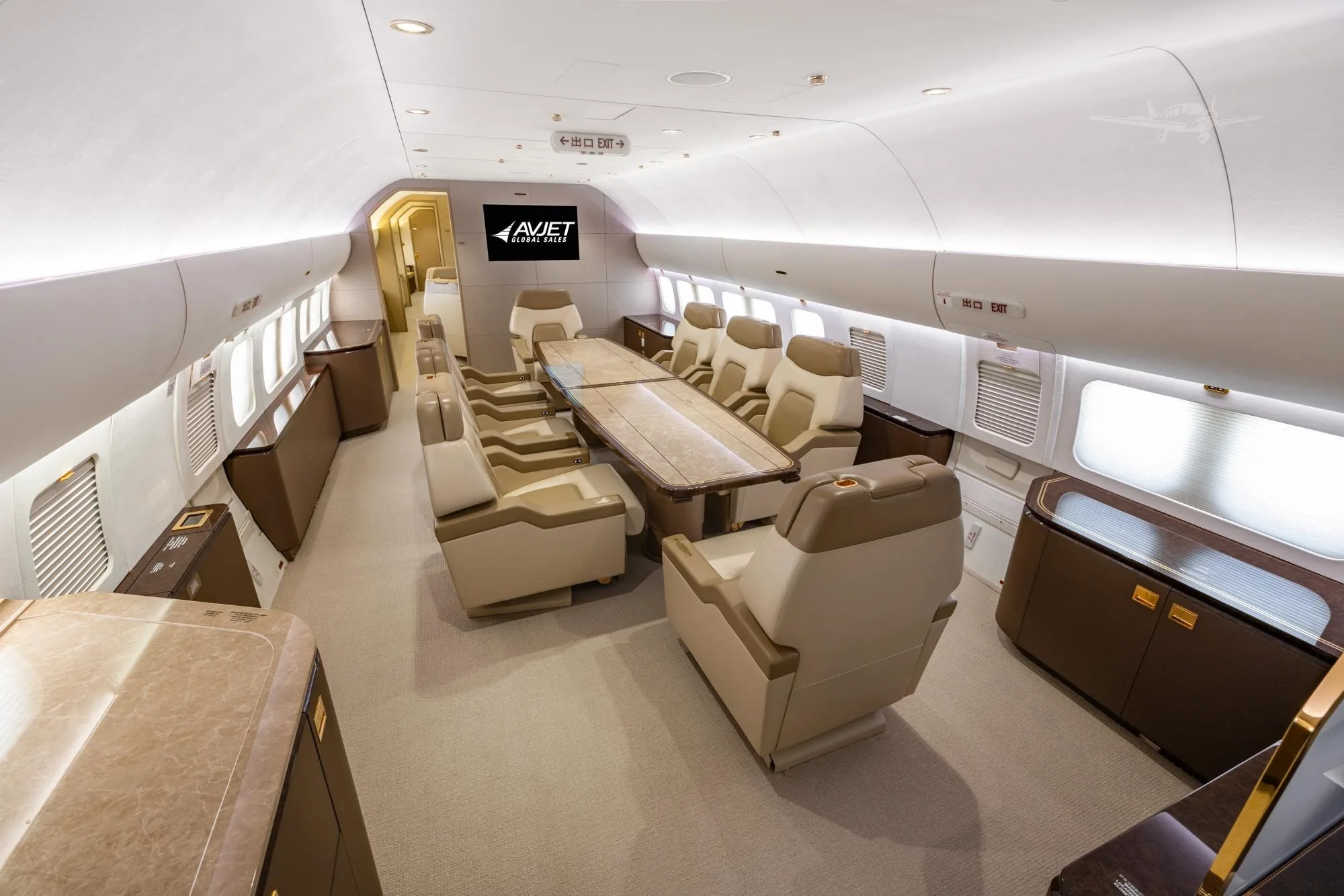 Cabin interior of a 2018 BOEING BBJ2.