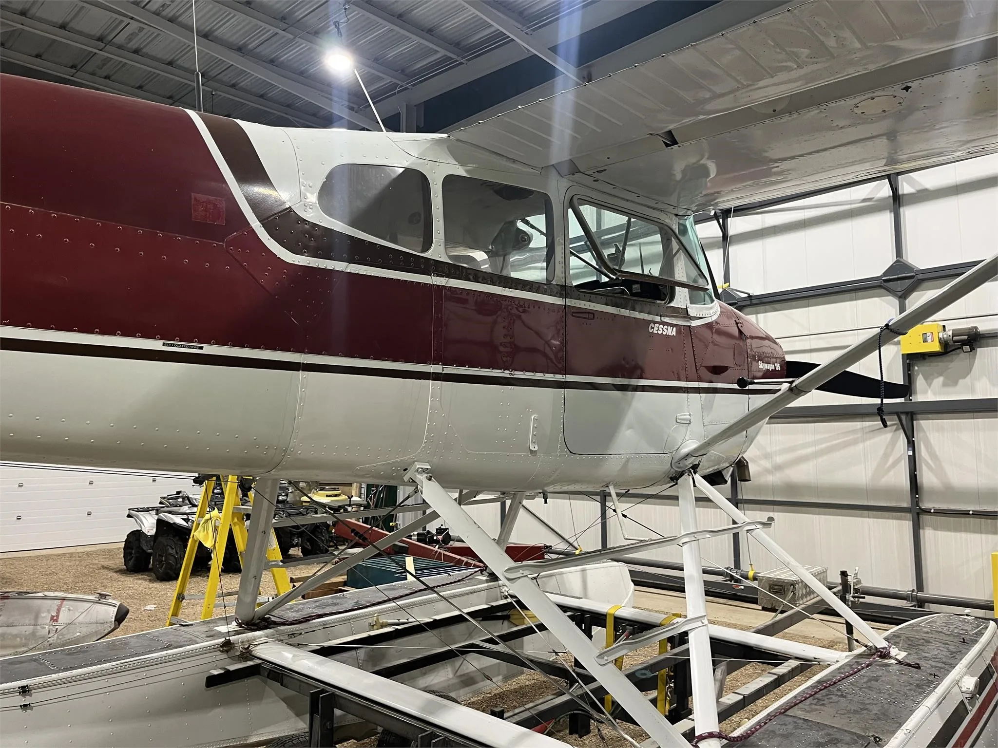 Exterior view of a 1961 CESSNA 185 FLOATPLANE, C-FNHM.