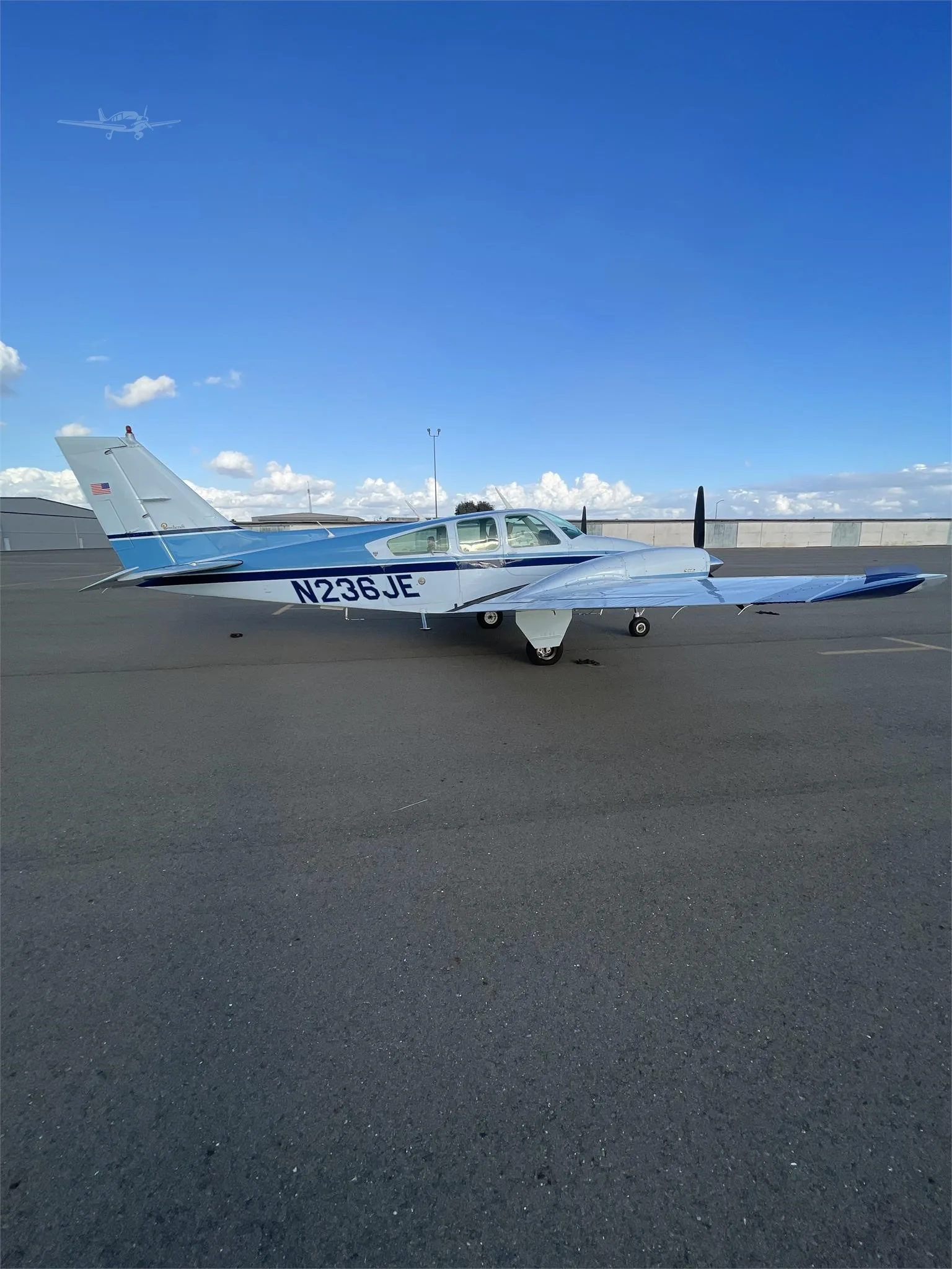 Exterior view of a 1978 BEECHCRAFT B55 BARON, N236JE.