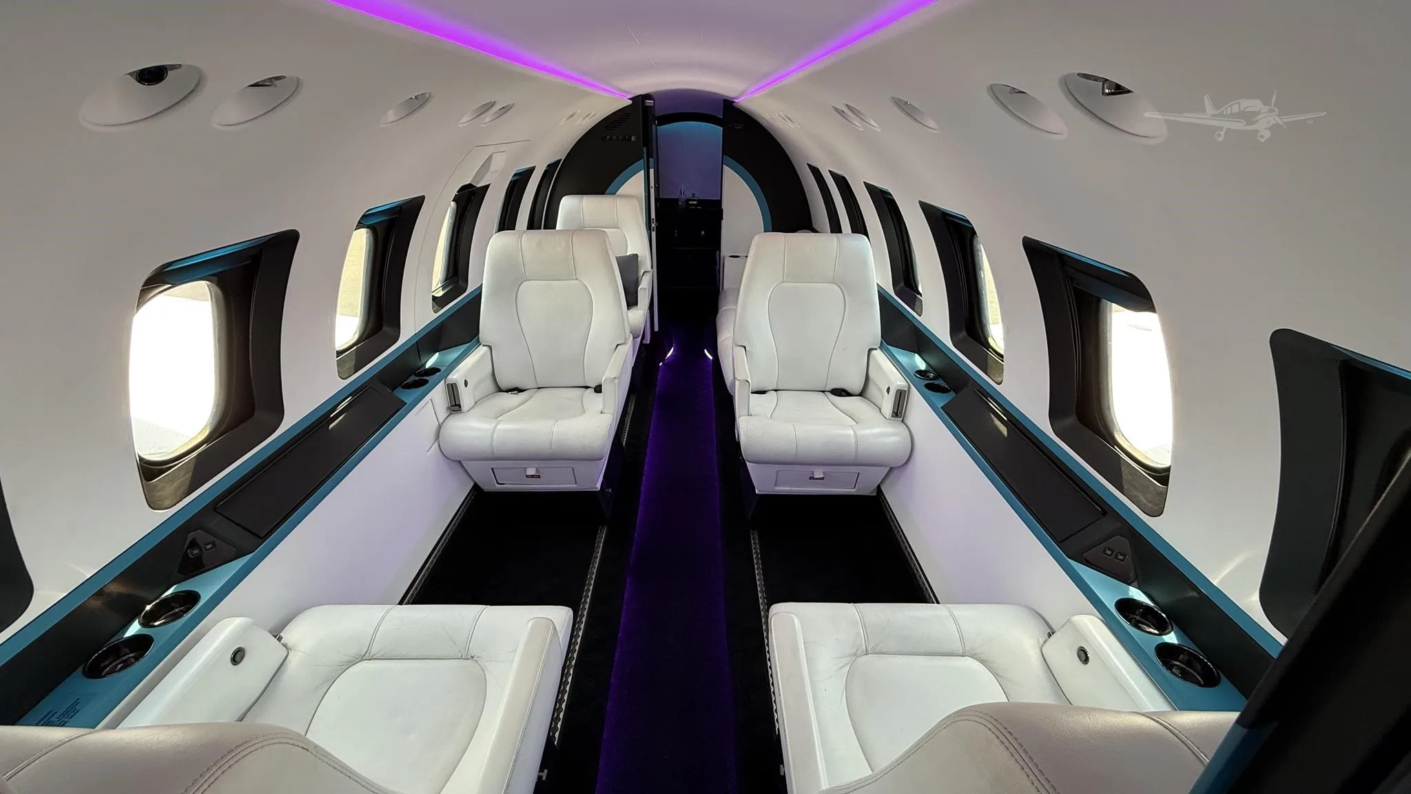 Cabin interior of a 1998 HAWKER 800XP.