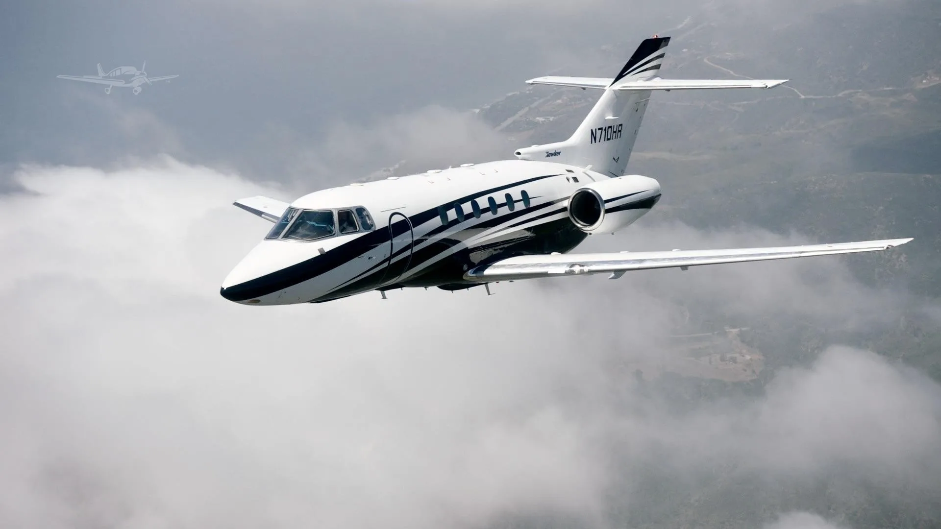 Exterior view of a 1998 HAWKER 800XP, N710HR.