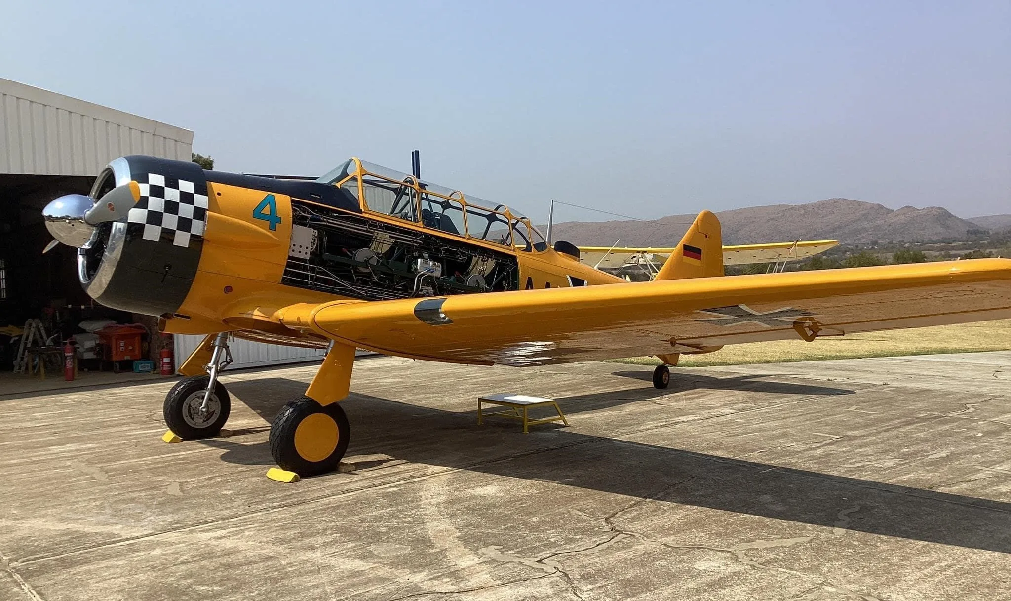 1953 NORTH AMERICAN HARVARD MK IV