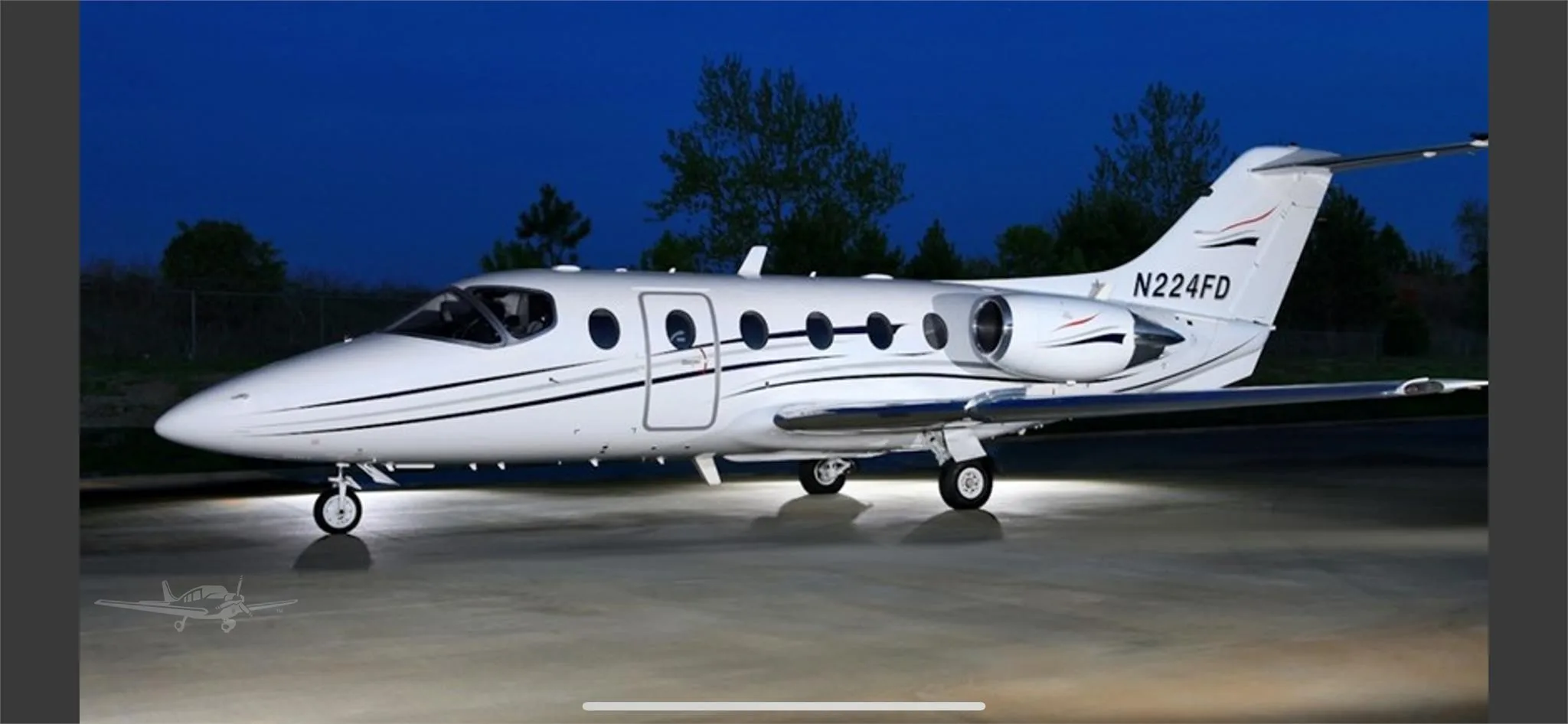 Exterior view of a 2001 BEECHCRAFT BEECHJET 400A, N224FD.
