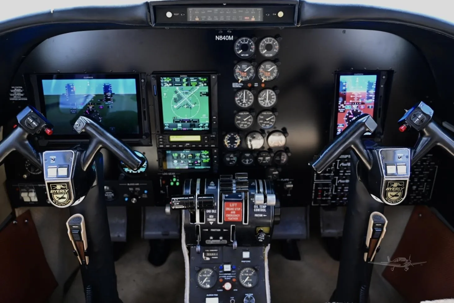 1981 Commander 840