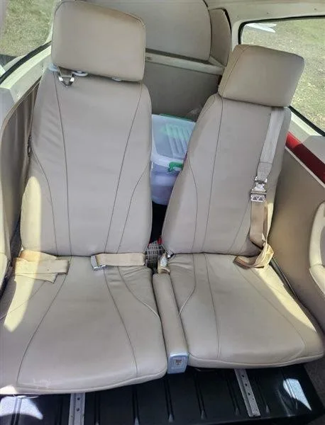 1990 Beechcraft F33A Bonanza