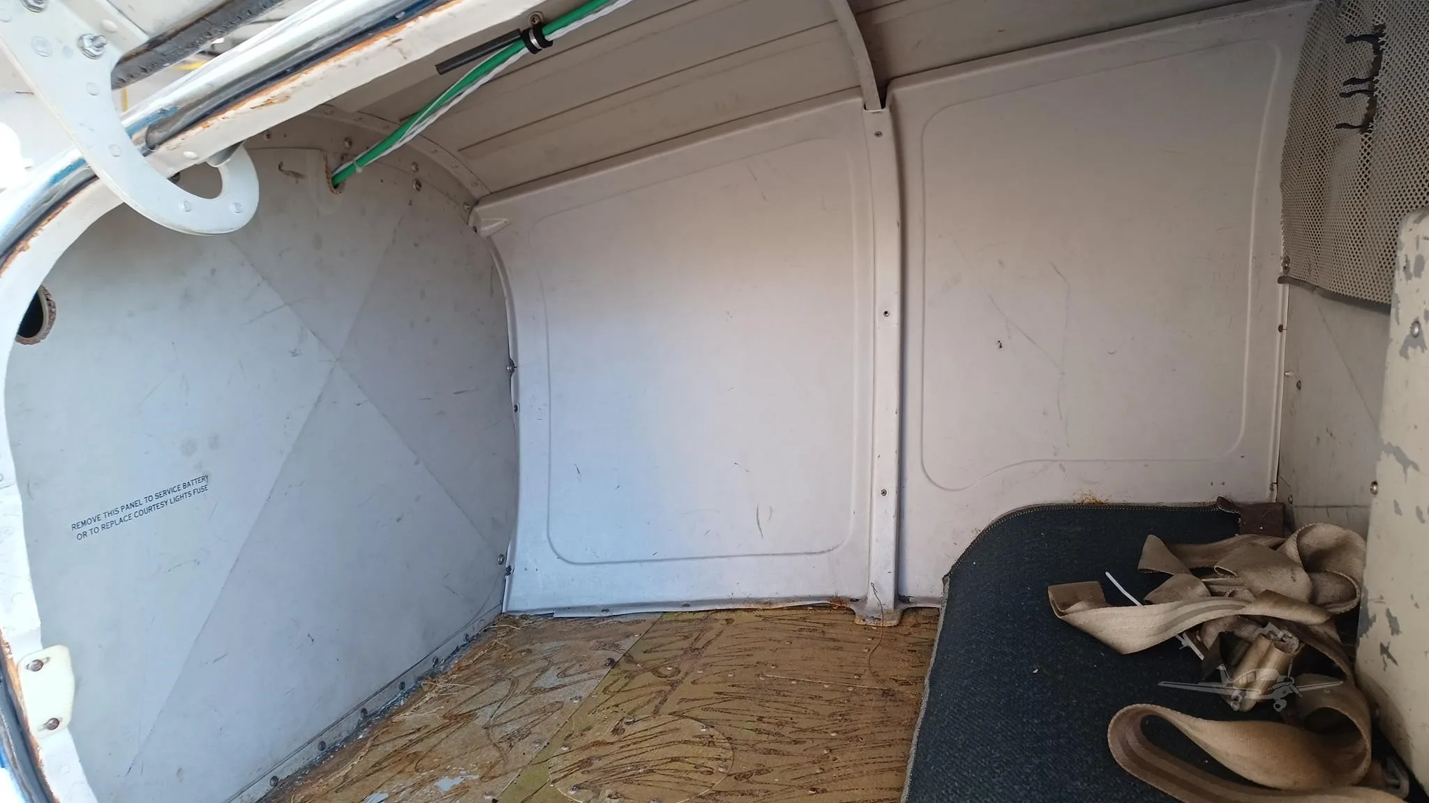 Cabin interior of a 1974 PIPER NAVAJO CHIEFTAIN.
