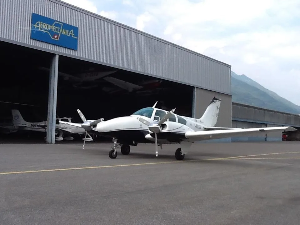 Exterior view of a 1968 BEECHCRAFT B55 BARON, I-ALAK.