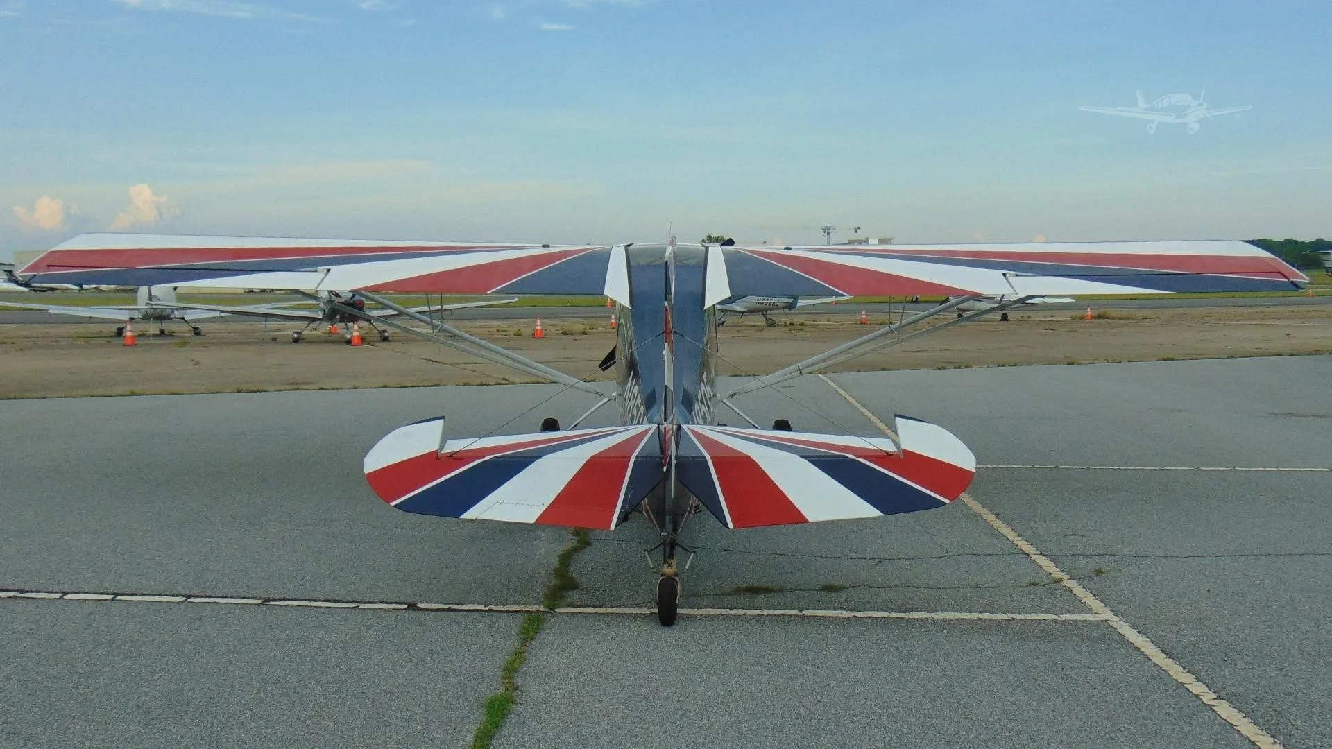 Exterior view of a 1973 AMERICAN CHAMPION 8-KCAB DECATHLON, N8505.