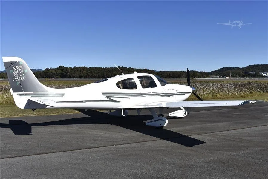 2002 Cirrus SR22