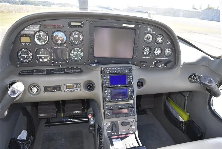 2002 Cirrus SR22