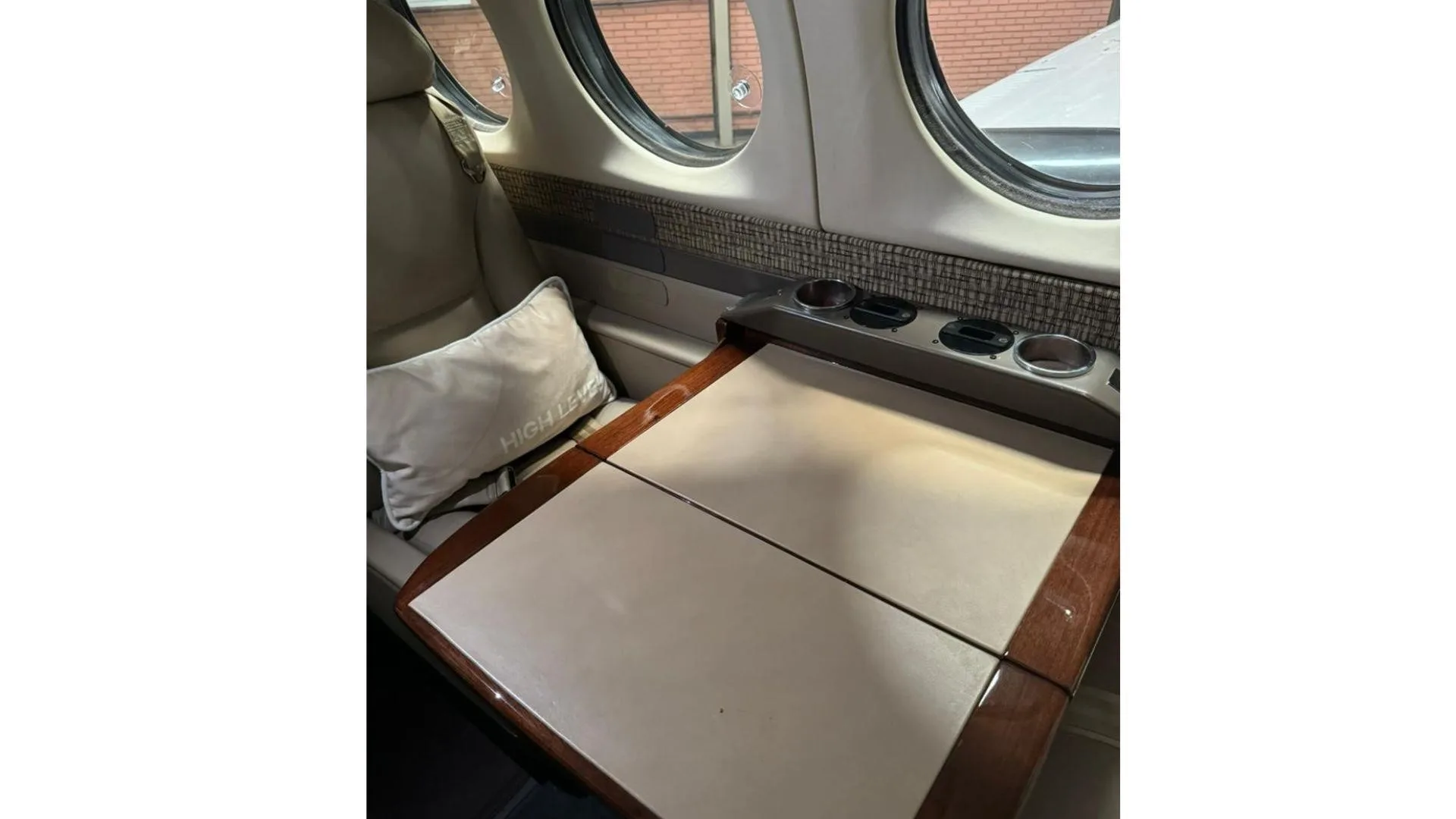 2006 Beechcraft King AIR 350