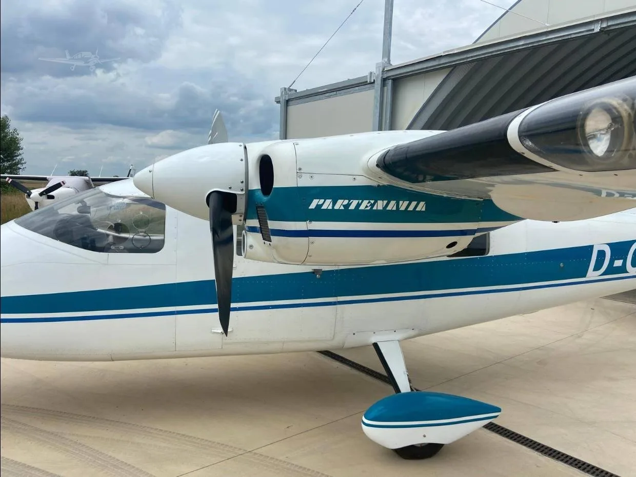 Exterior view of a 1978 PARTENAVIA P.68B, D-GMOL.