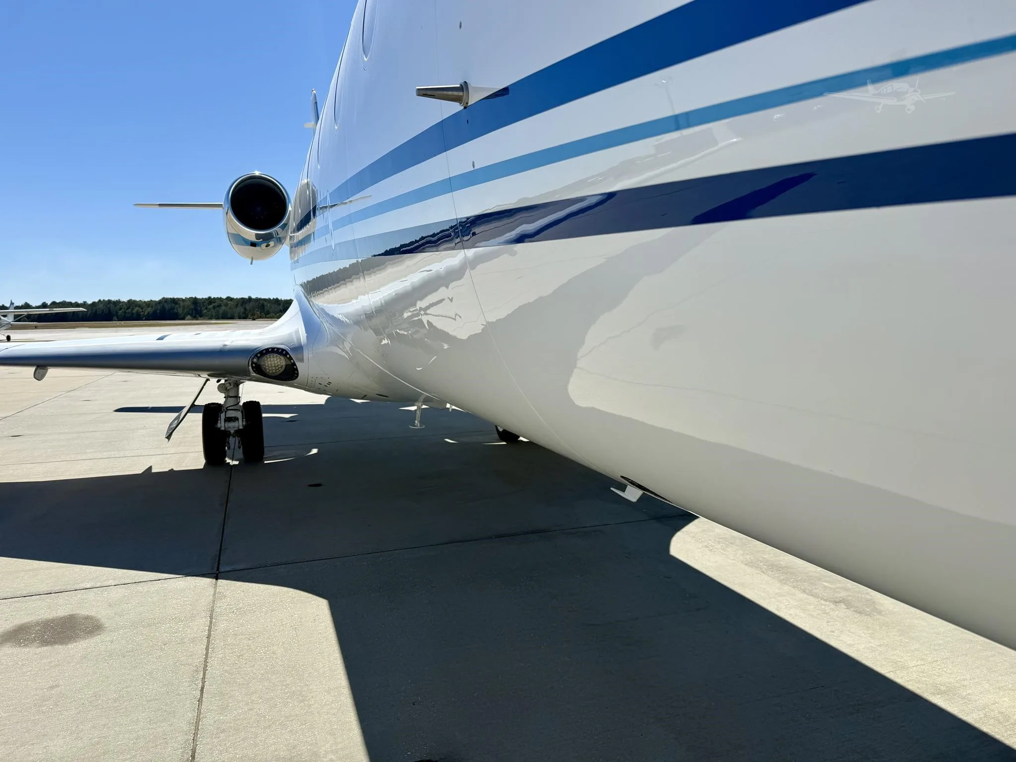 Exterior view of a 2008 GULFSTREAM G150, N222HK.