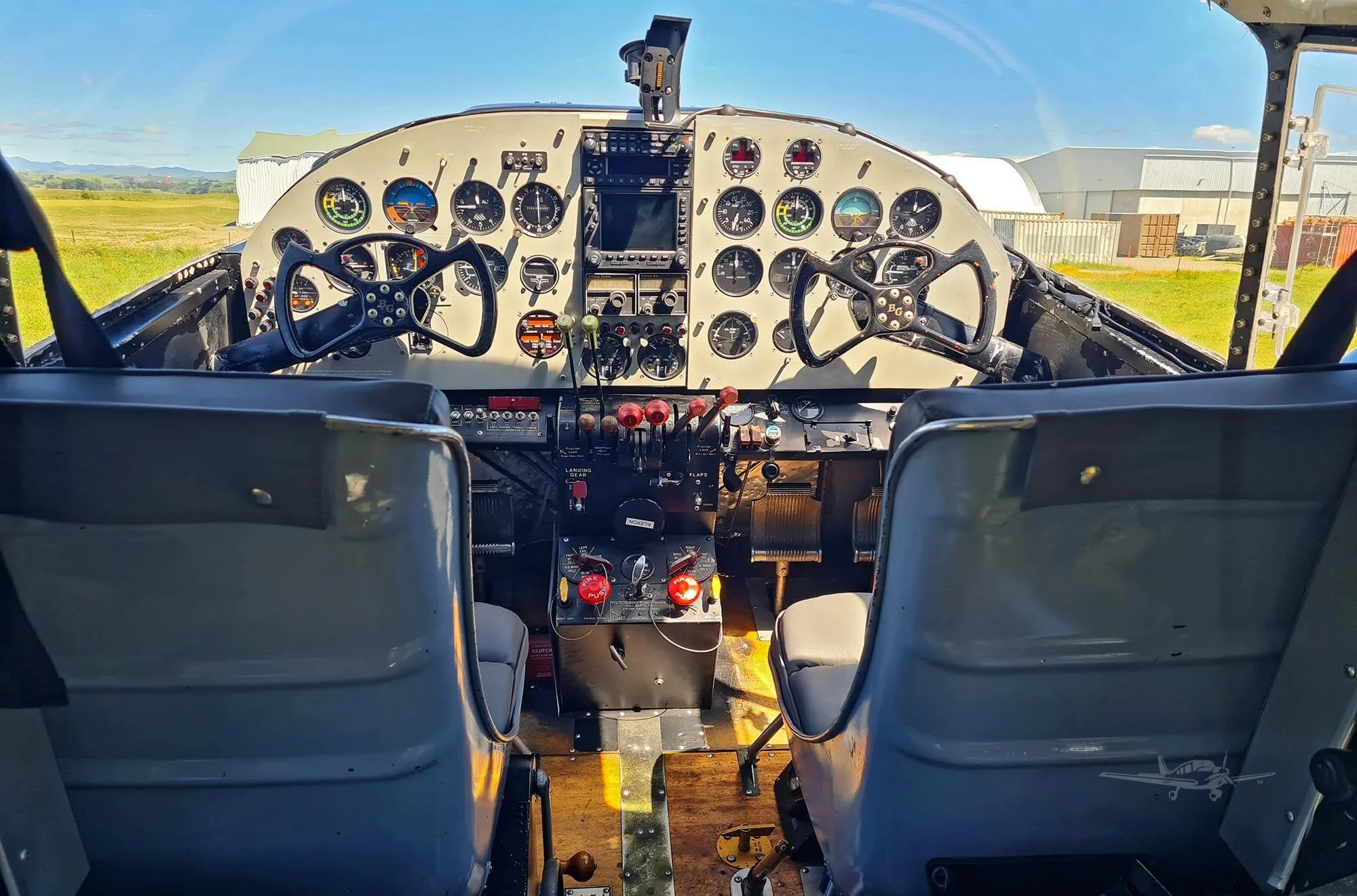 1945 Beechcraft D18S