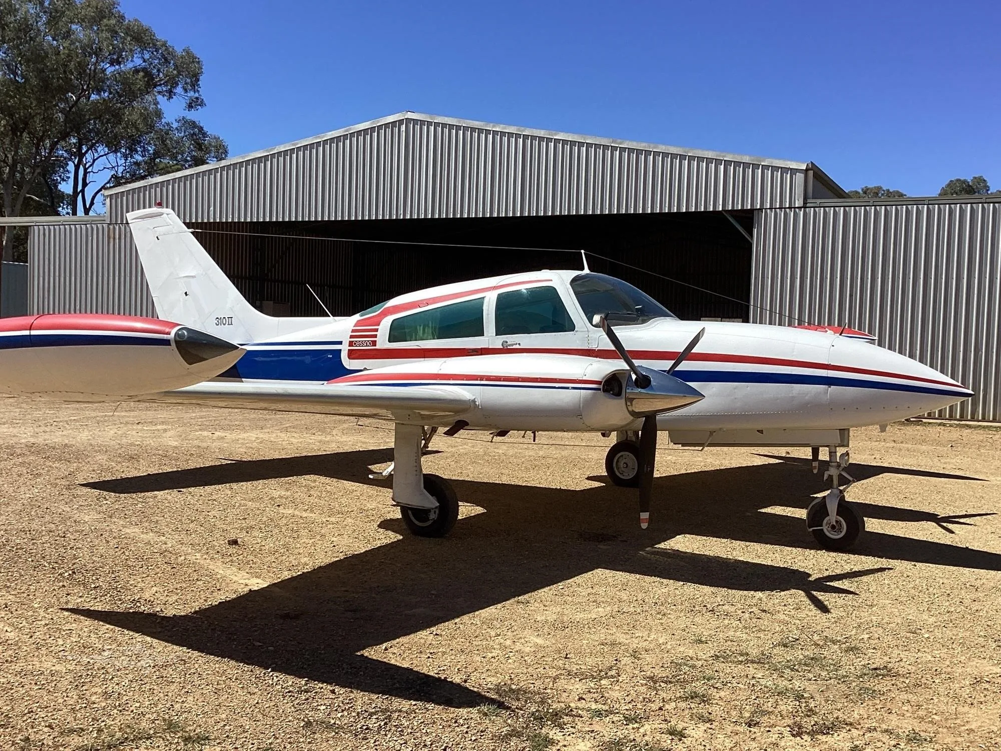 Cessna 310R