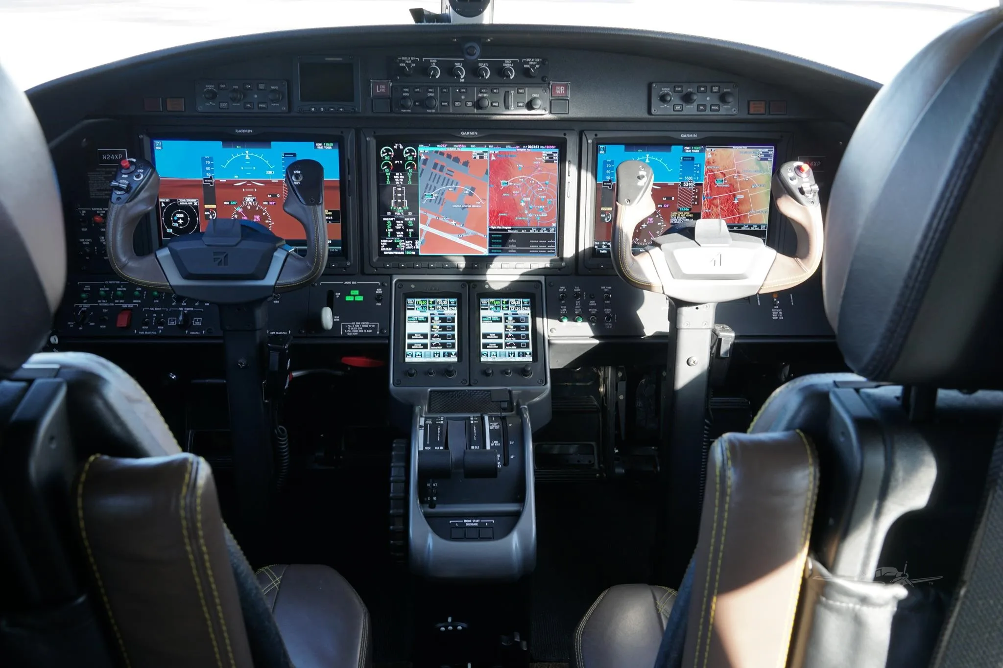 Cockpit and instrument panel of a 2019 CESSNA CITATION M2.