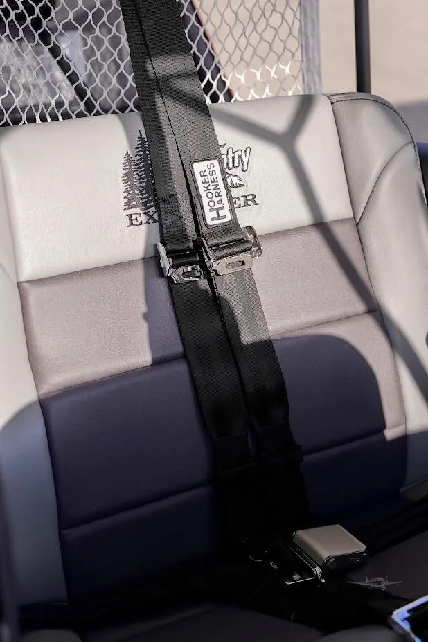 Cockpit and instrument panel of a 2027 AMERICAN CHAMPION 7-GCBC HIGH COUNTRY EXPLORER.