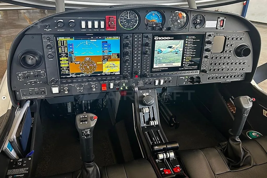 2023 Diamond DA42 VI