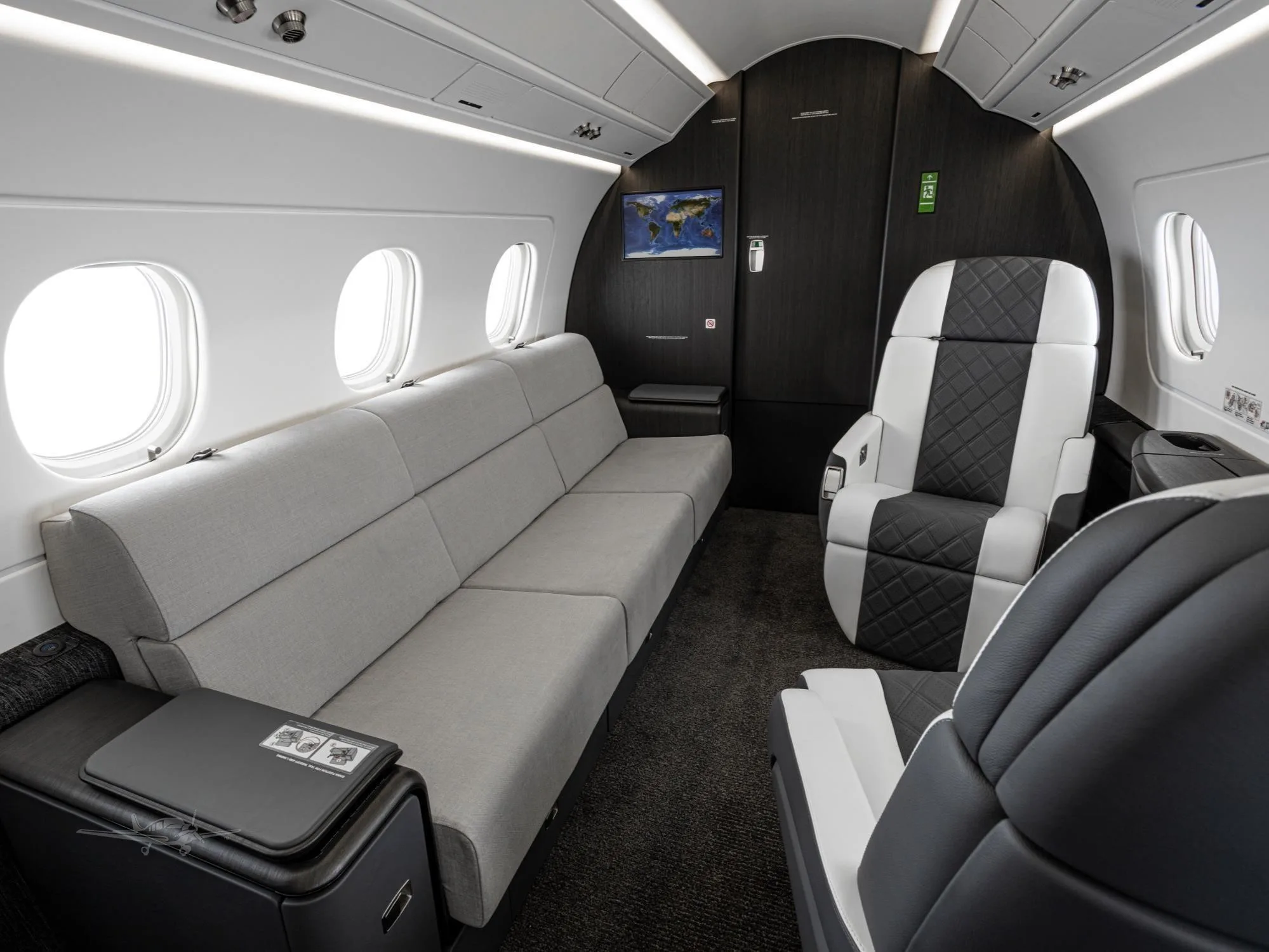 Cabin interior of a 2016 EMBRAER LEGACY 500.
